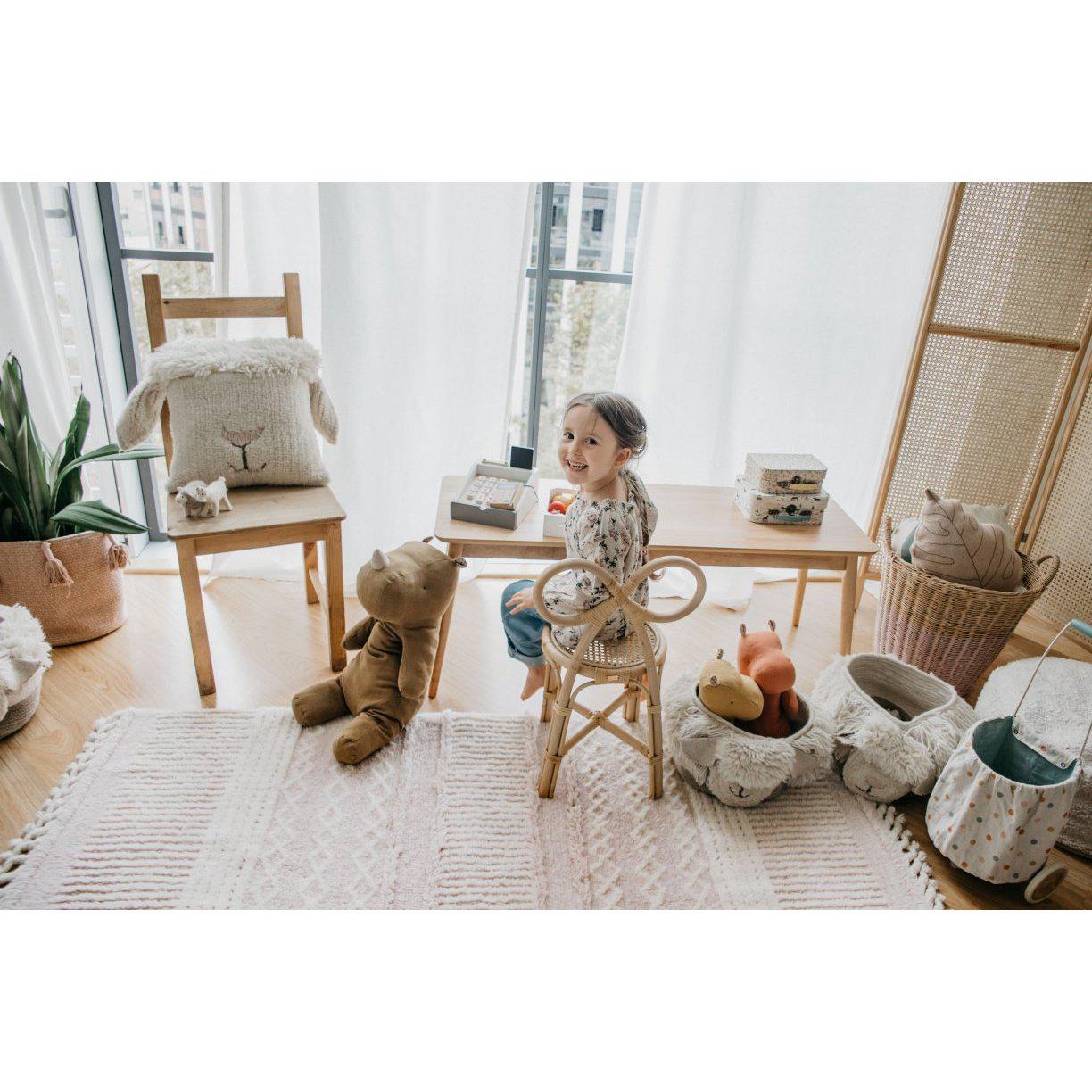 Pink Nose Sheep Woolable Cushion、mySite、gigharbornorthrealestate