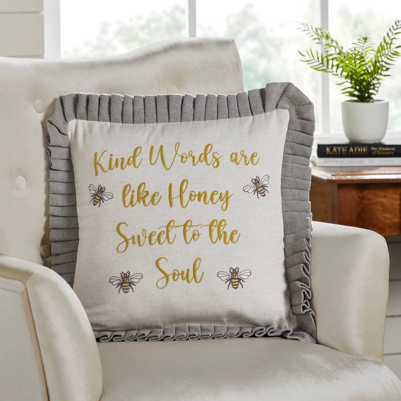 Embroidered Bee Honey Pillow 18x18、mySite、g9winljtr