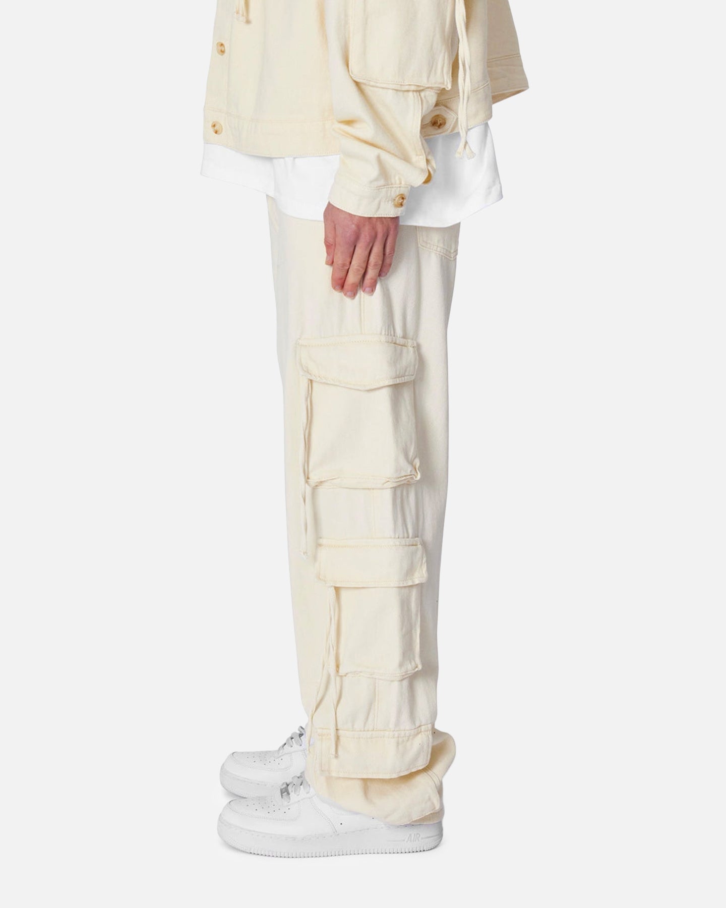 {product_title} - {shop_name}