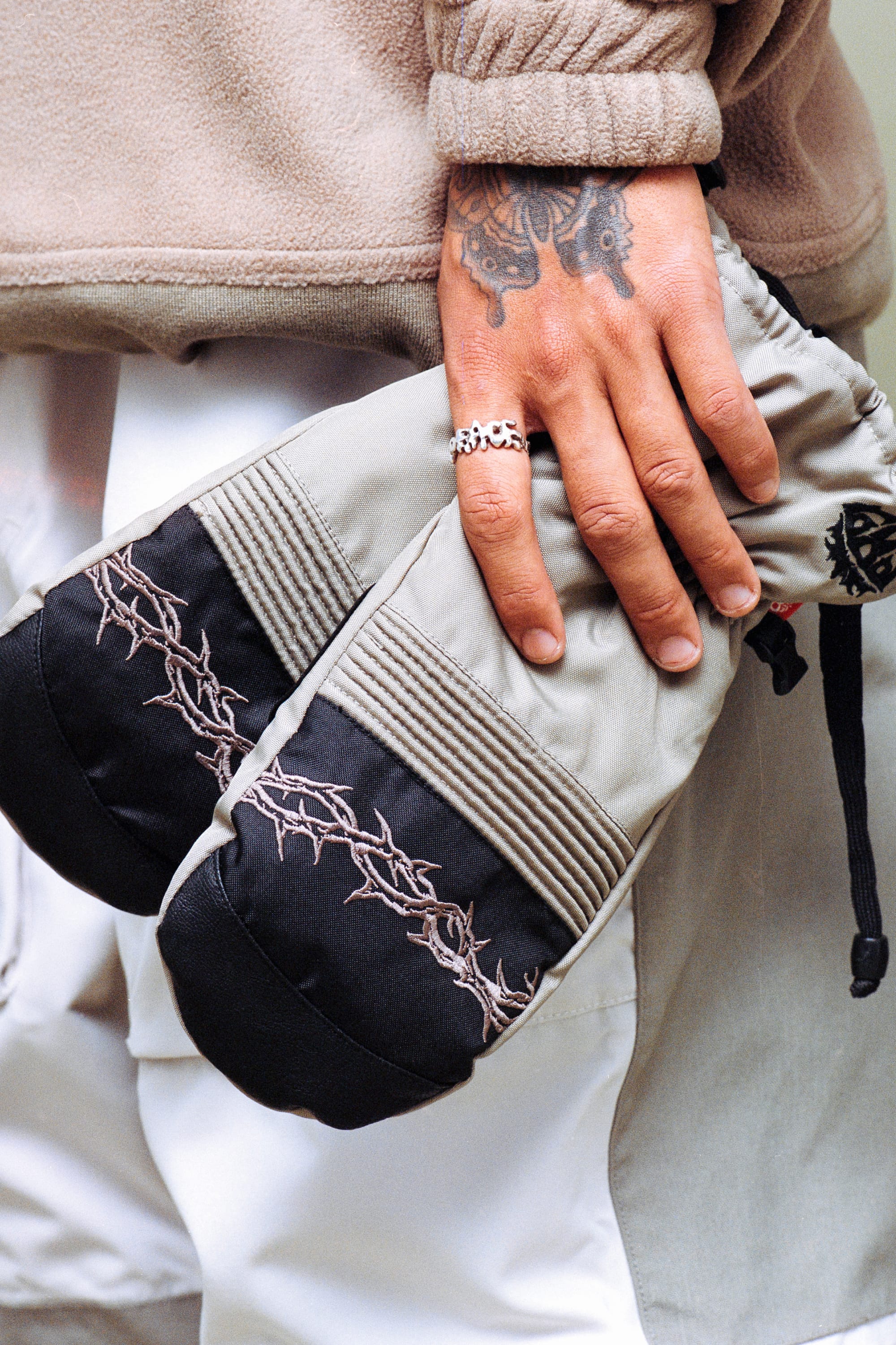 686 Lander Mitt、mySite、i-lightchina