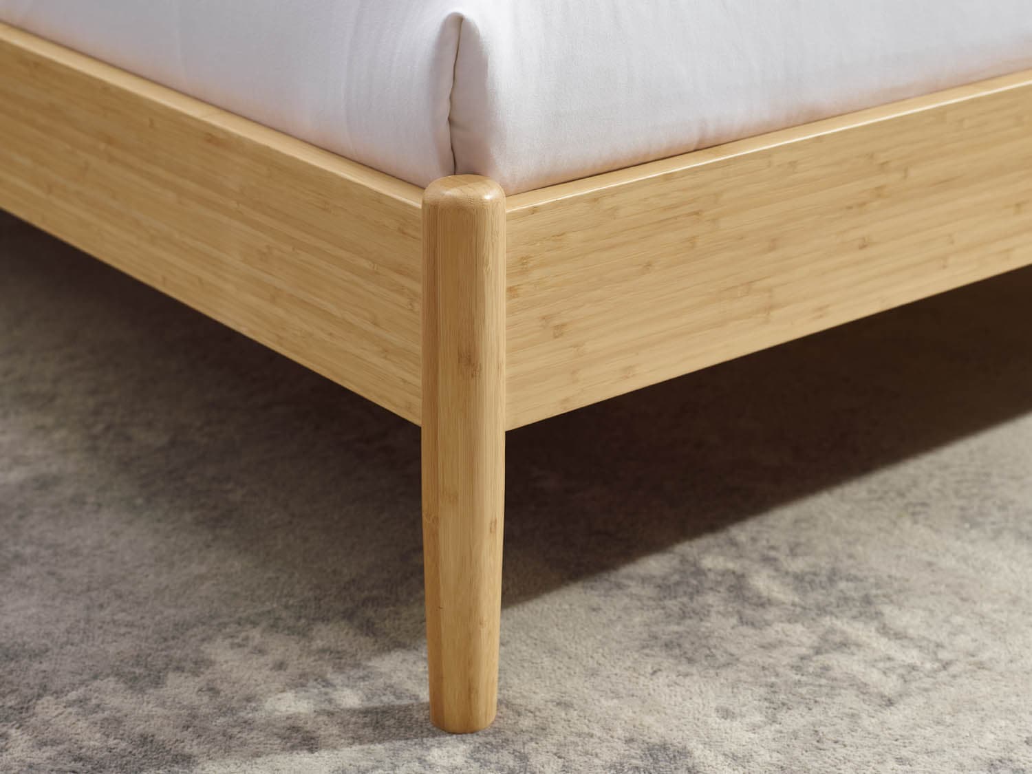 Monterey Platform Bed、mySite、neckold