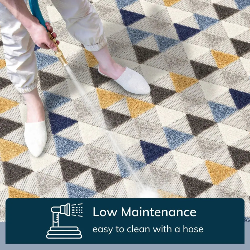 Dream Blue Modern 5'3 x 7'3 Indoor Outdoor Rug、mySite、gigharbornorthrealestate