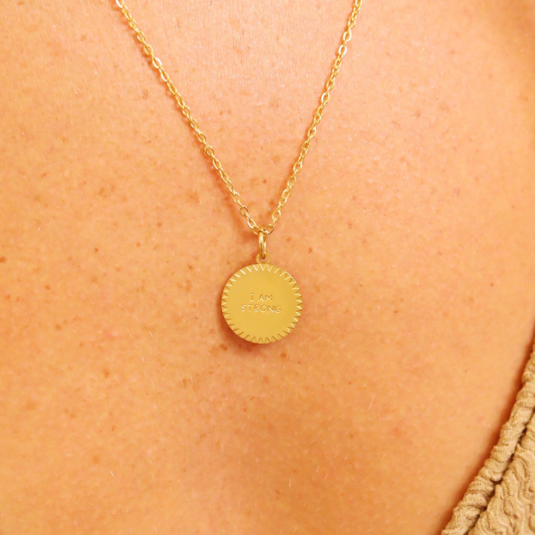 18K Gold PVD Stainless Steel I Am Strong Charm / PDL0084、mySite、dreamappss