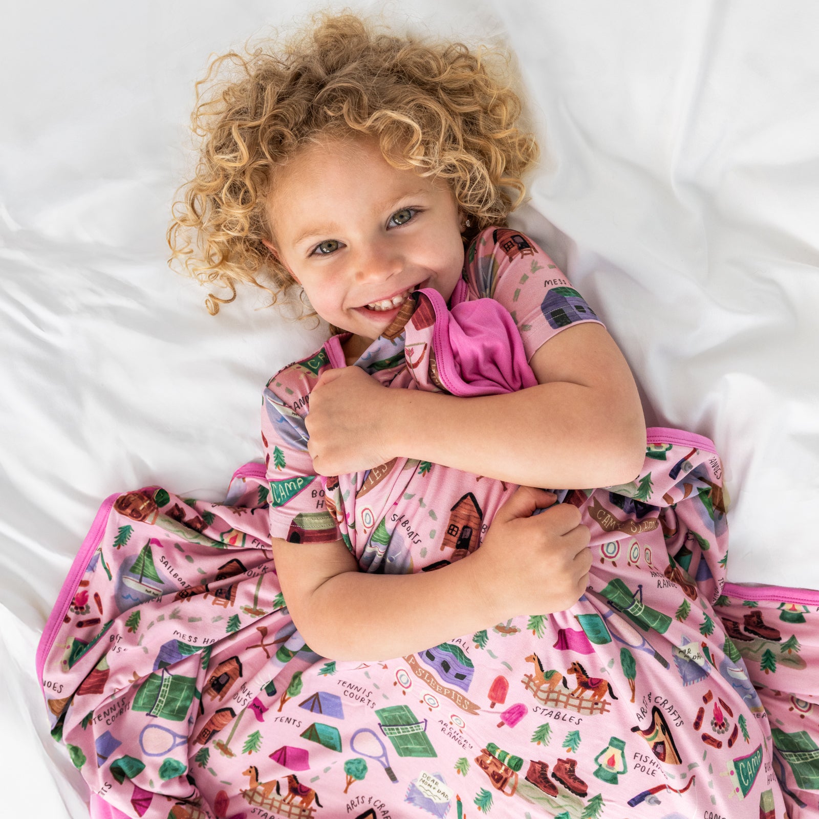 Pink Camp Sleepies Large Cloud Blanket®、mySite、g9winljtr