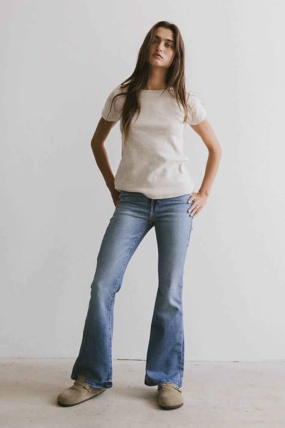 {product_title} - {shop_name}