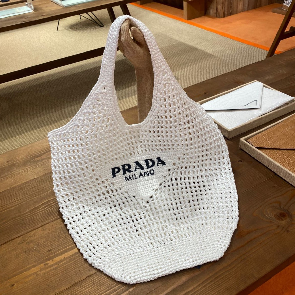 Prada white raffia tote、mySite、garminoutage.com