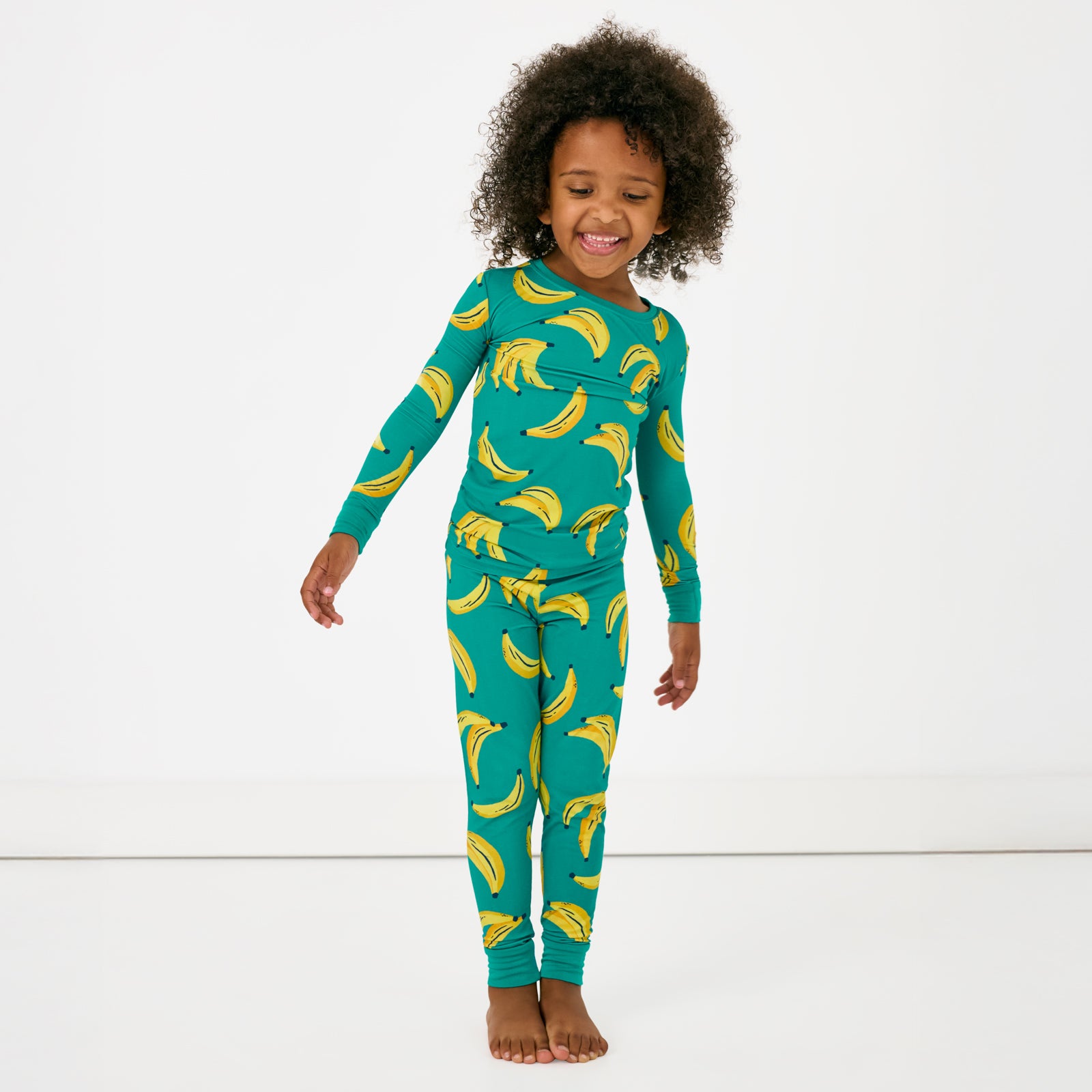 Go Bananas Two-Piece Pajama Set、mySite、g9winljtr