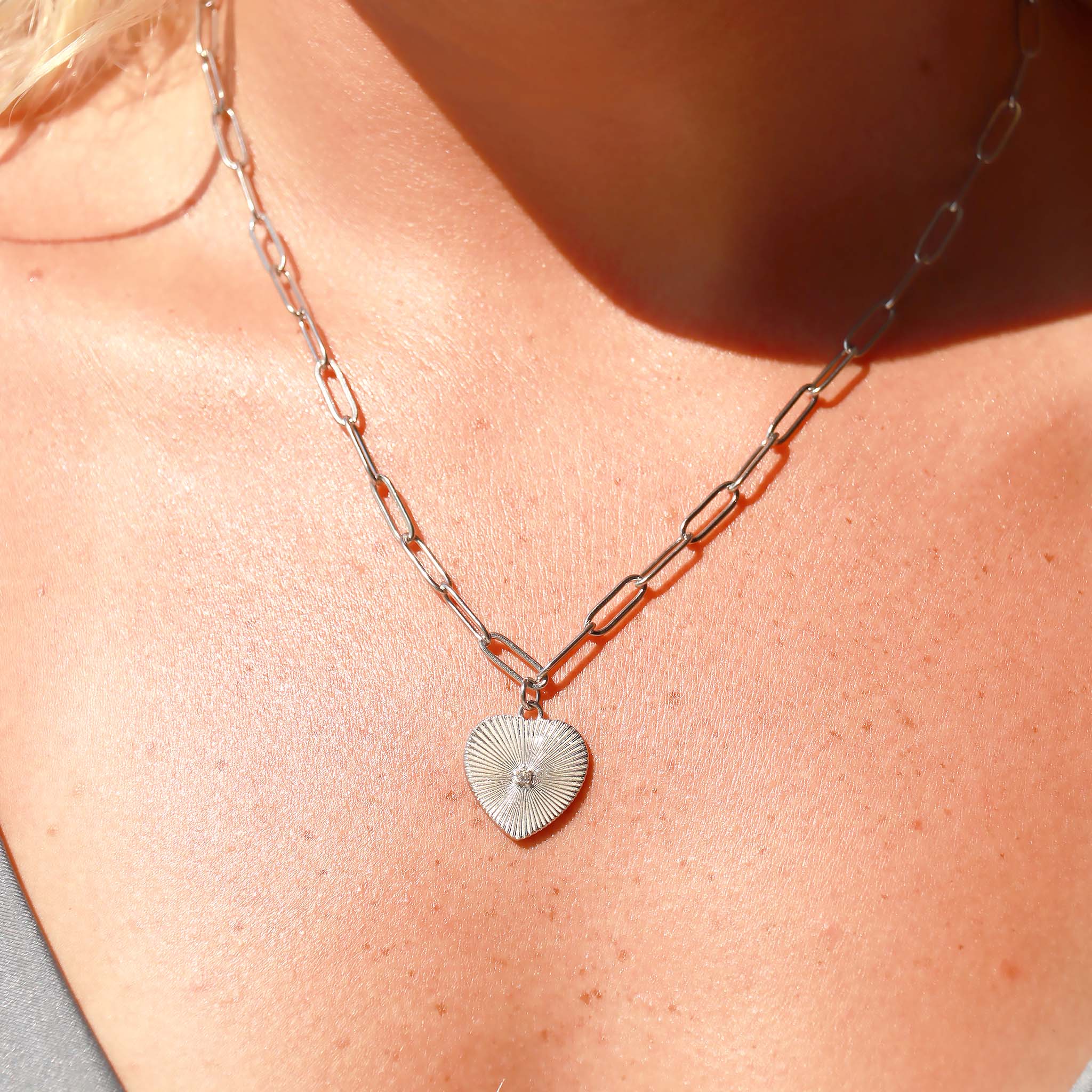 18K Gold PVD Stainless Steel Sunburst CZ Heart Paperclip Pendant Necklace / CHN9966、mySite、dreamappss