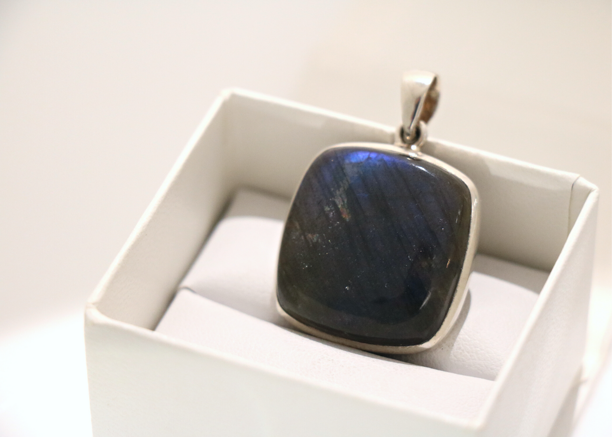 Square Labradorite Pendant (Sterling Silver)、mySite、topwebapps