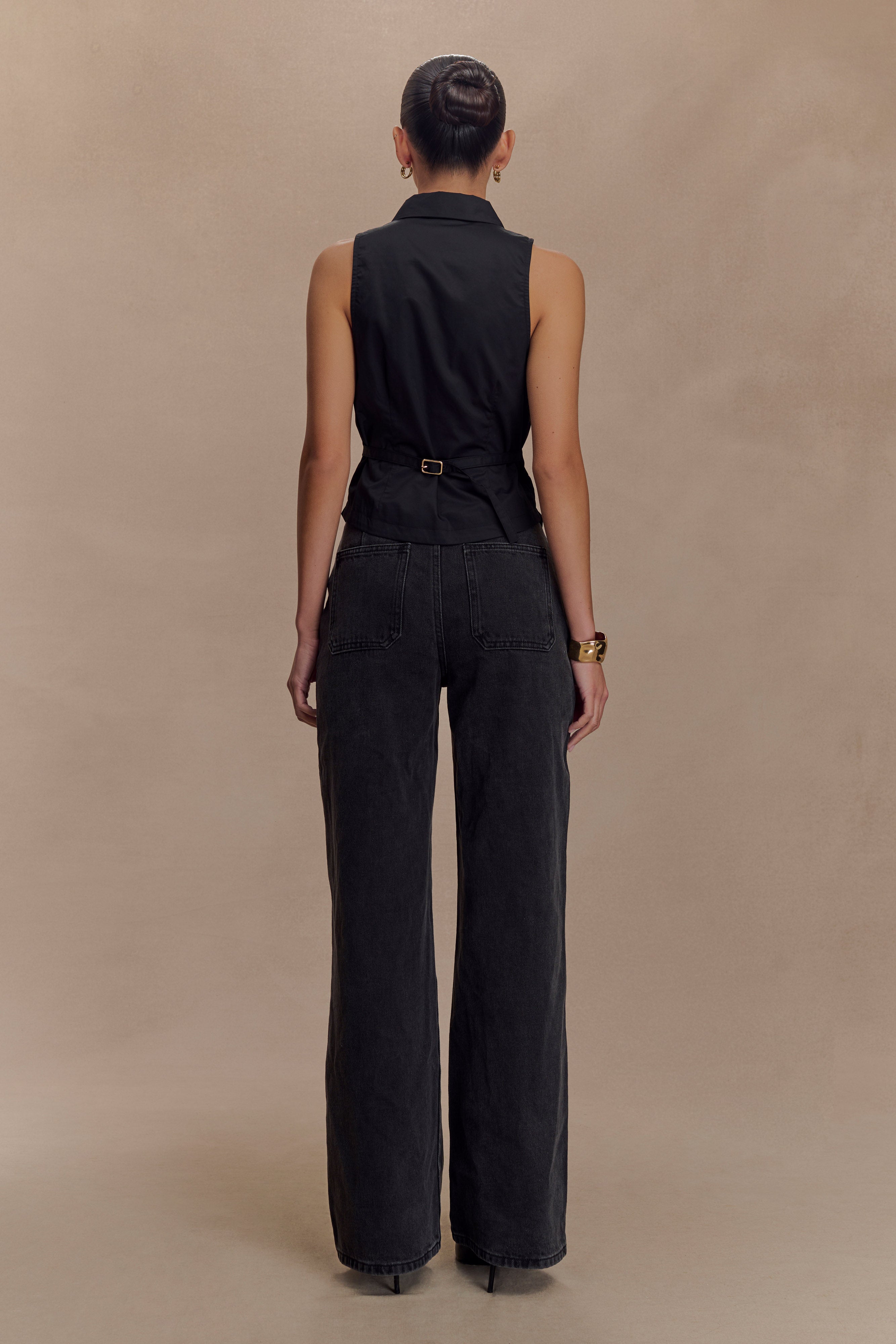 Selene Sleeveless Halter Shirt - Black、mySite、solidvoid