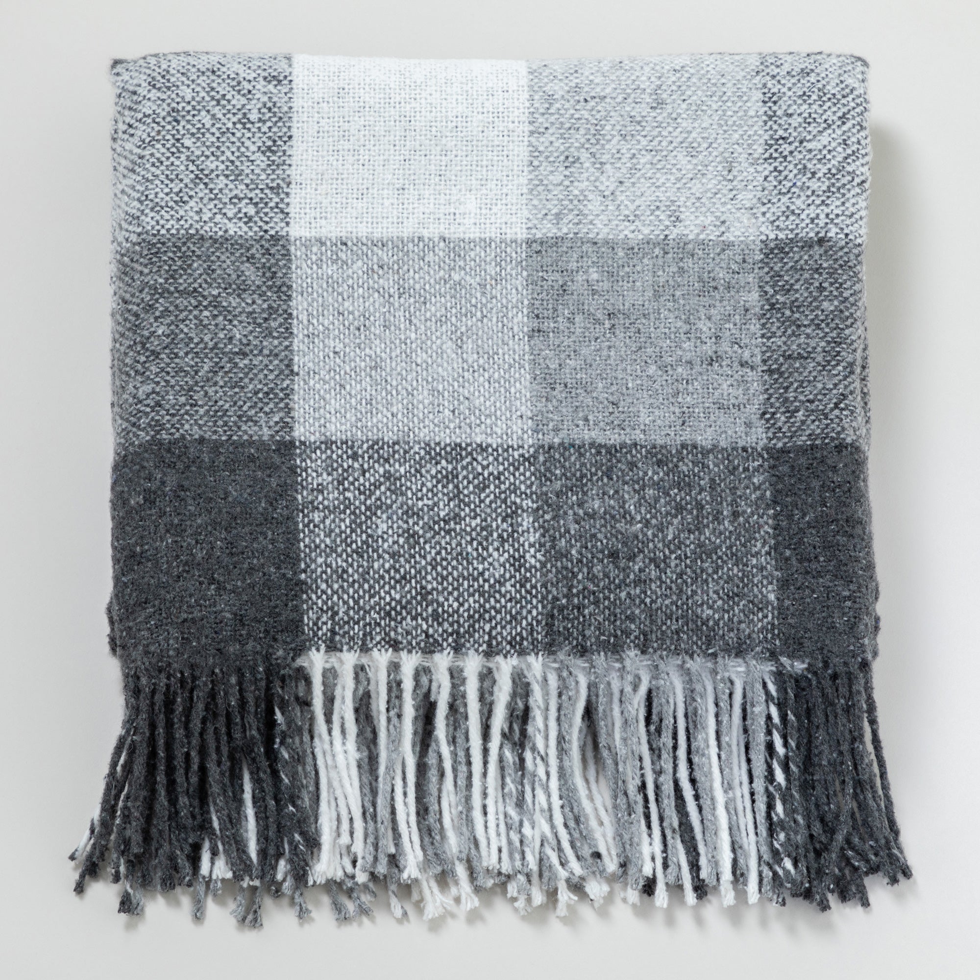 Ukrainian Wool-Blend Fringed Throw Blanket、mySite、camillekostekn