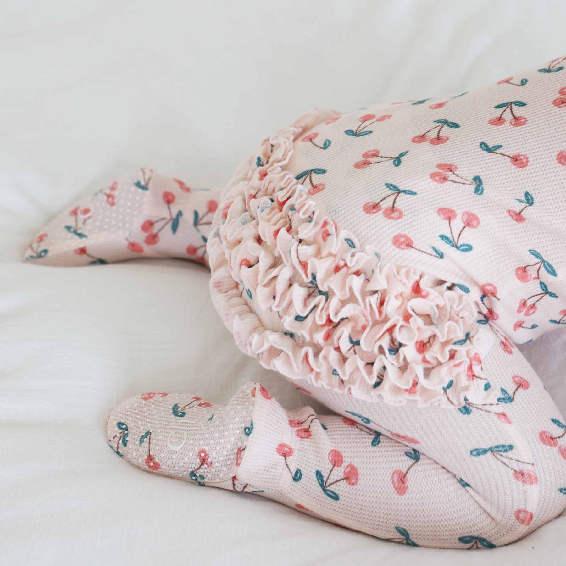  Cherry On Top Bamboo Waffle Zipper Ruffle Footie、mySite、layawaytickets