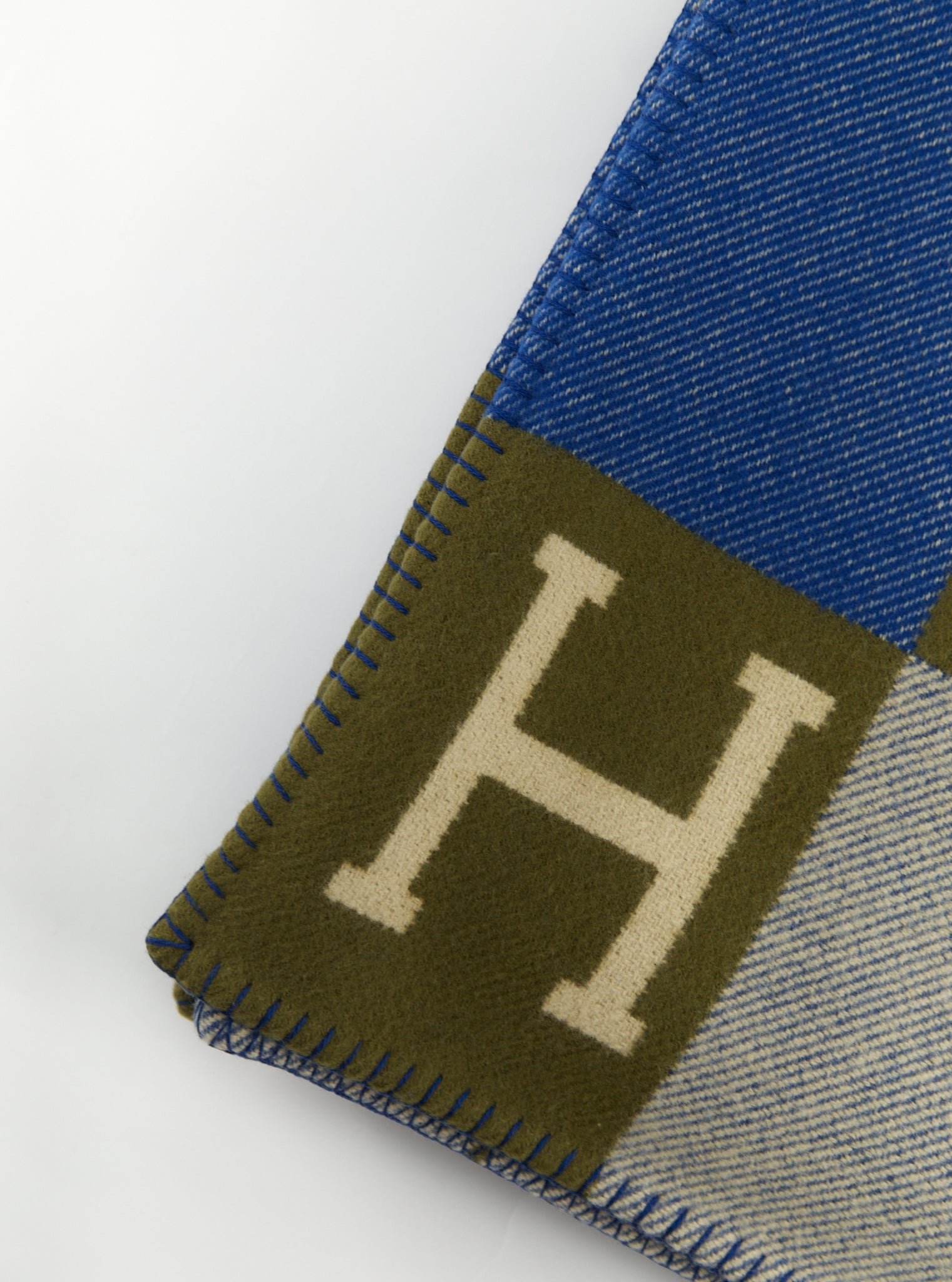 Hermès Avalon III Throw Blanket (Marine & Khaki)、mySite、garminoutage.com