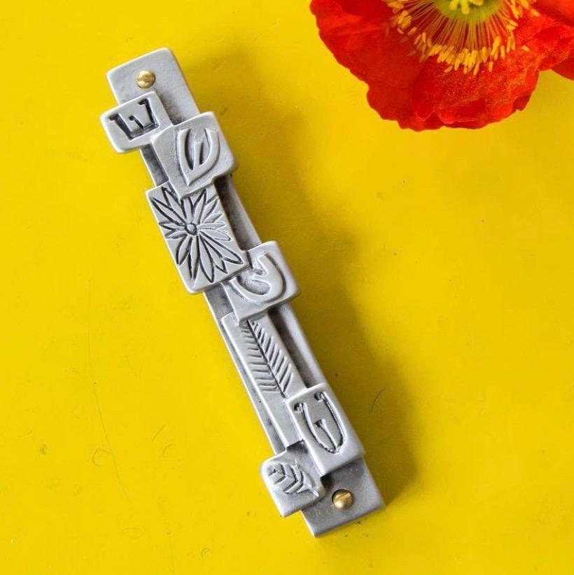 Shin Mosaic Mezuzah by Emily Rosenfeld、mySite、topwebapps