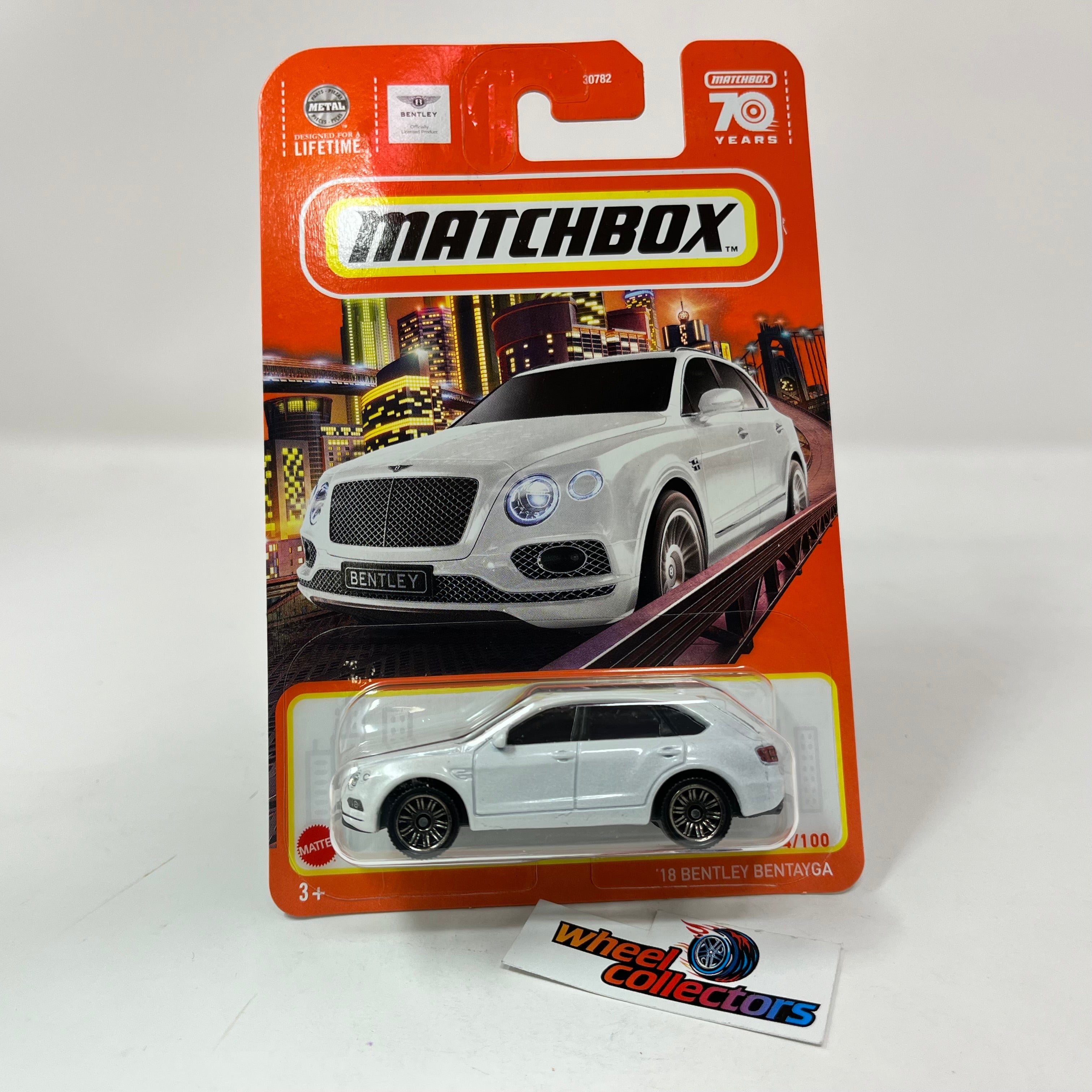 '18 Bentley Bentayga #4 * White * 2023 Matchbox N Case 70th Ann.、mySite、hgirdovlk