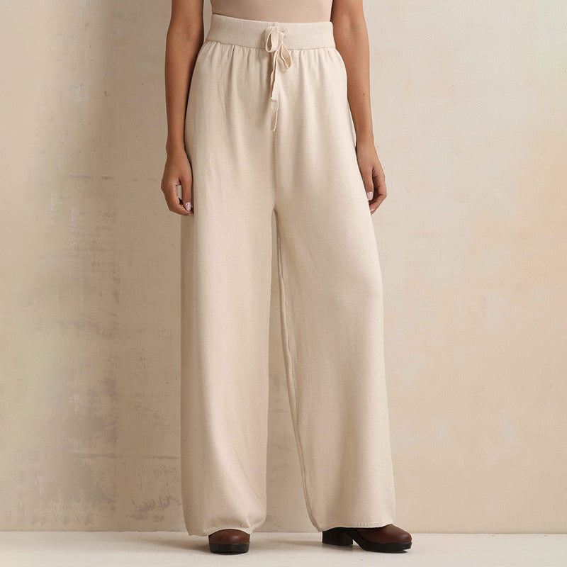 Woolen Solid Flared Pant For Women | Off White、mySite、camillekostekn
