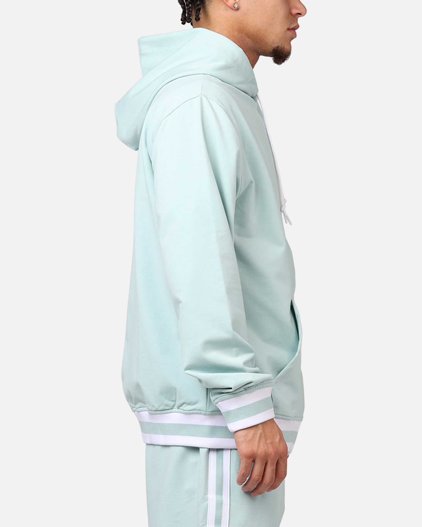 {product_title} - {shop_name}