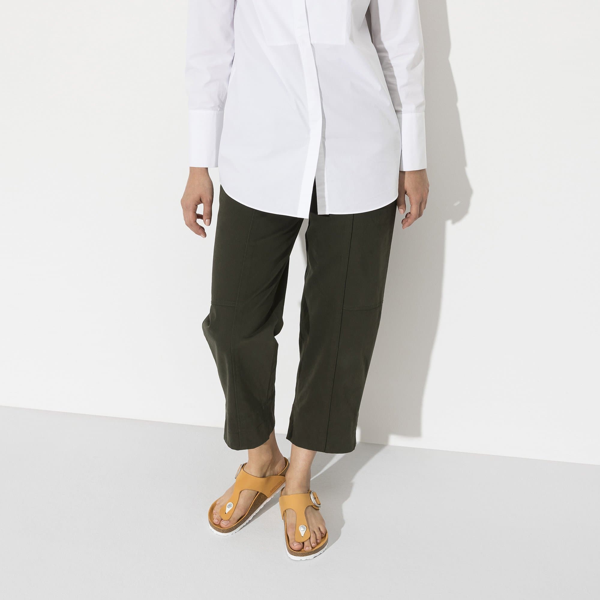 Gizeh Big Buckle Nubuck Leather、mySite、gtrtttuynbv