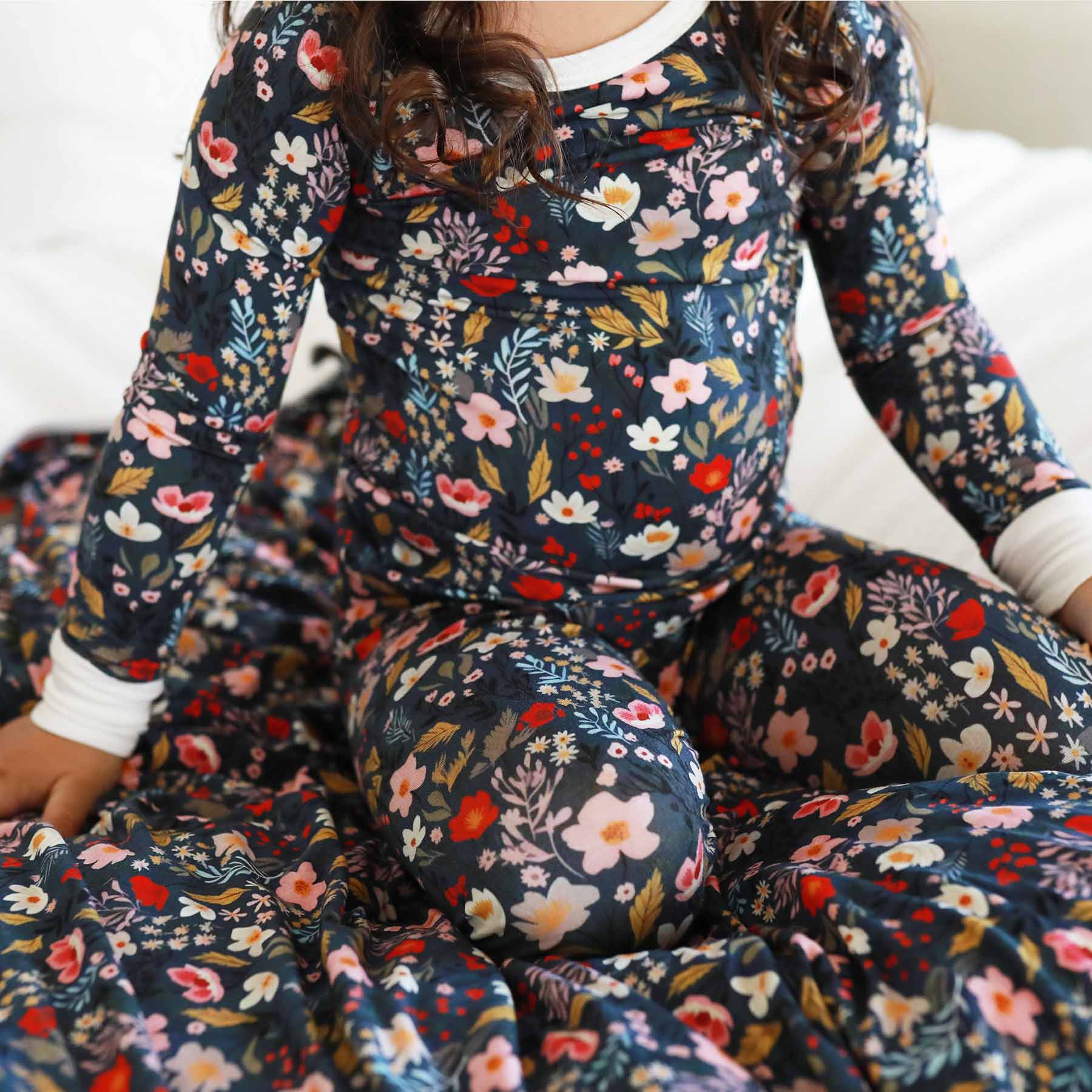  Midnight Meadow Two Piece Pajama Set、mySite、layawaytickets
