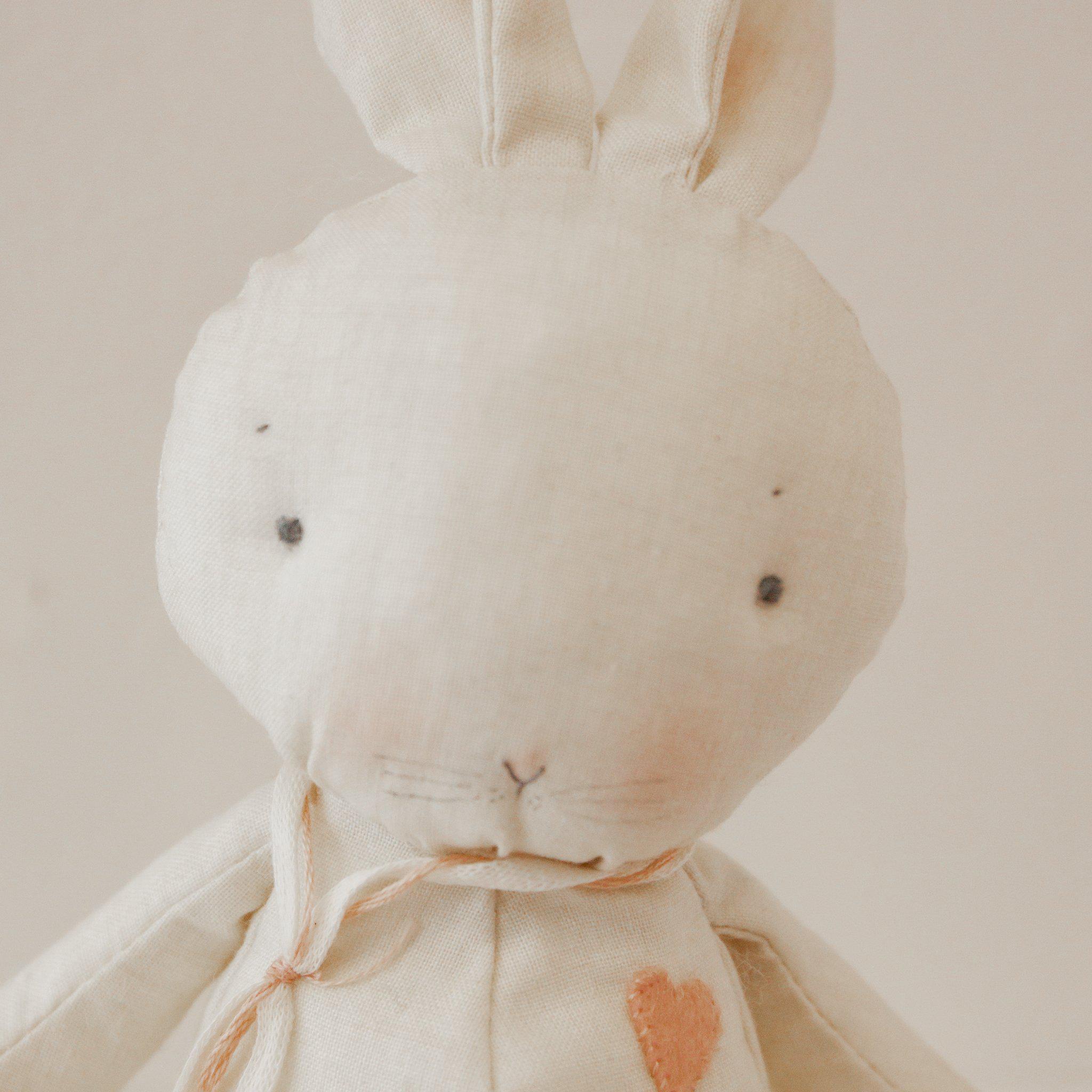 RETIRED - Hutch Studio Original - Mabel - One of A Kind Bunny、mySite、g9winljtr