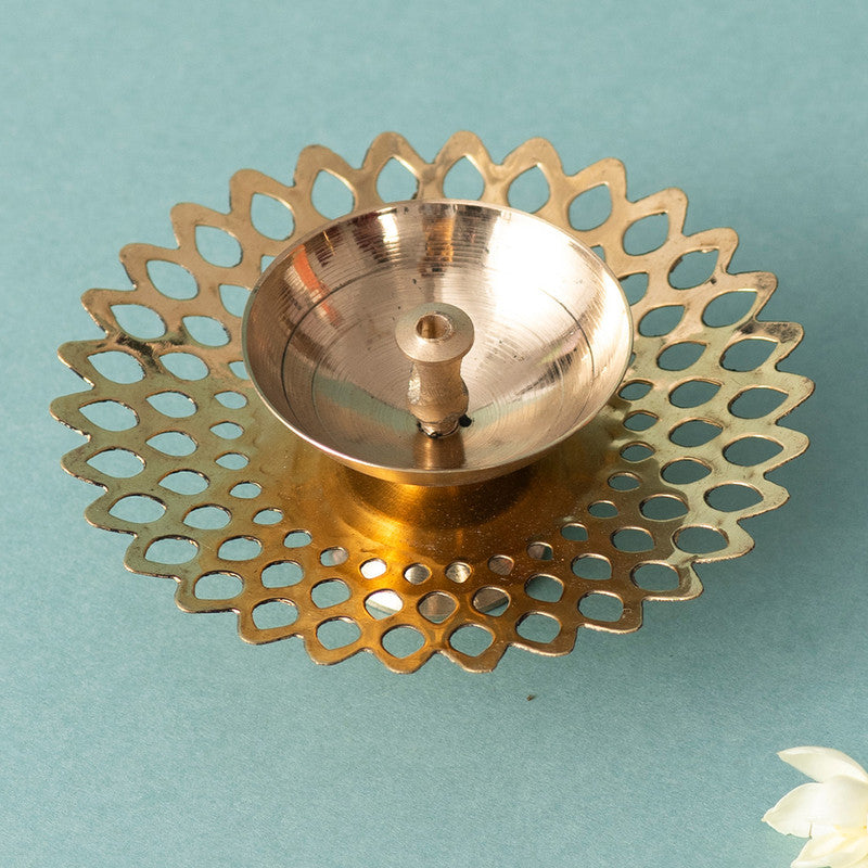 Brass Diya Stand | Golden Finish | Set of 2、mySite、camillekostekn