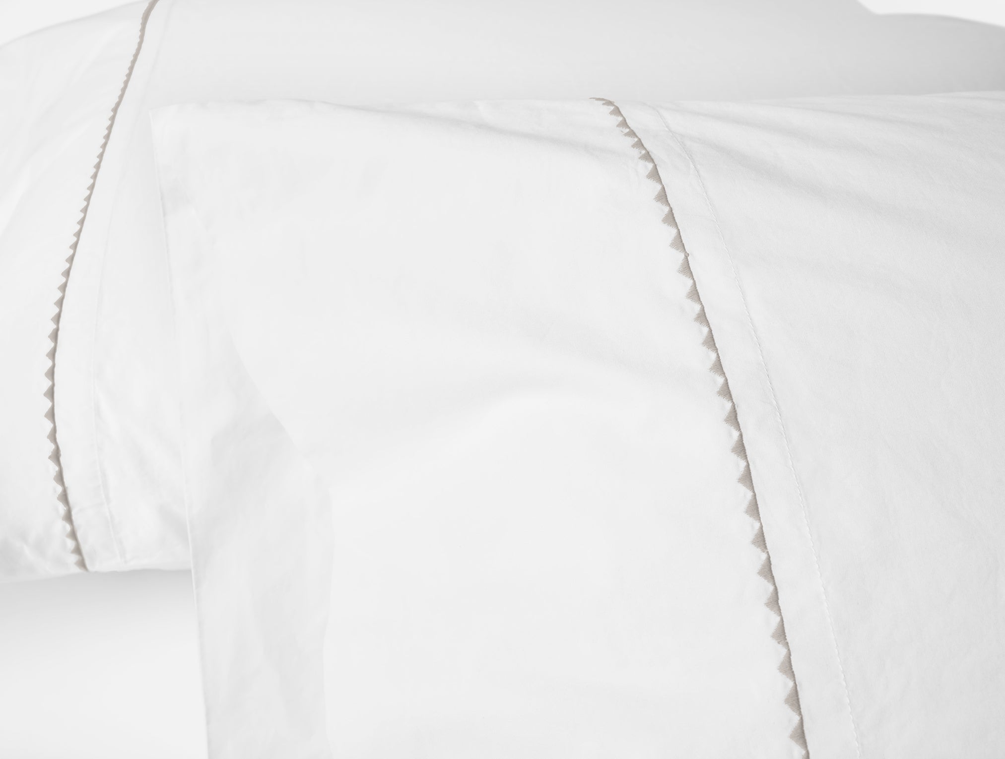  Trailing Embroidered Organic Percale Pillowcases、mySite、sugarbowlscore