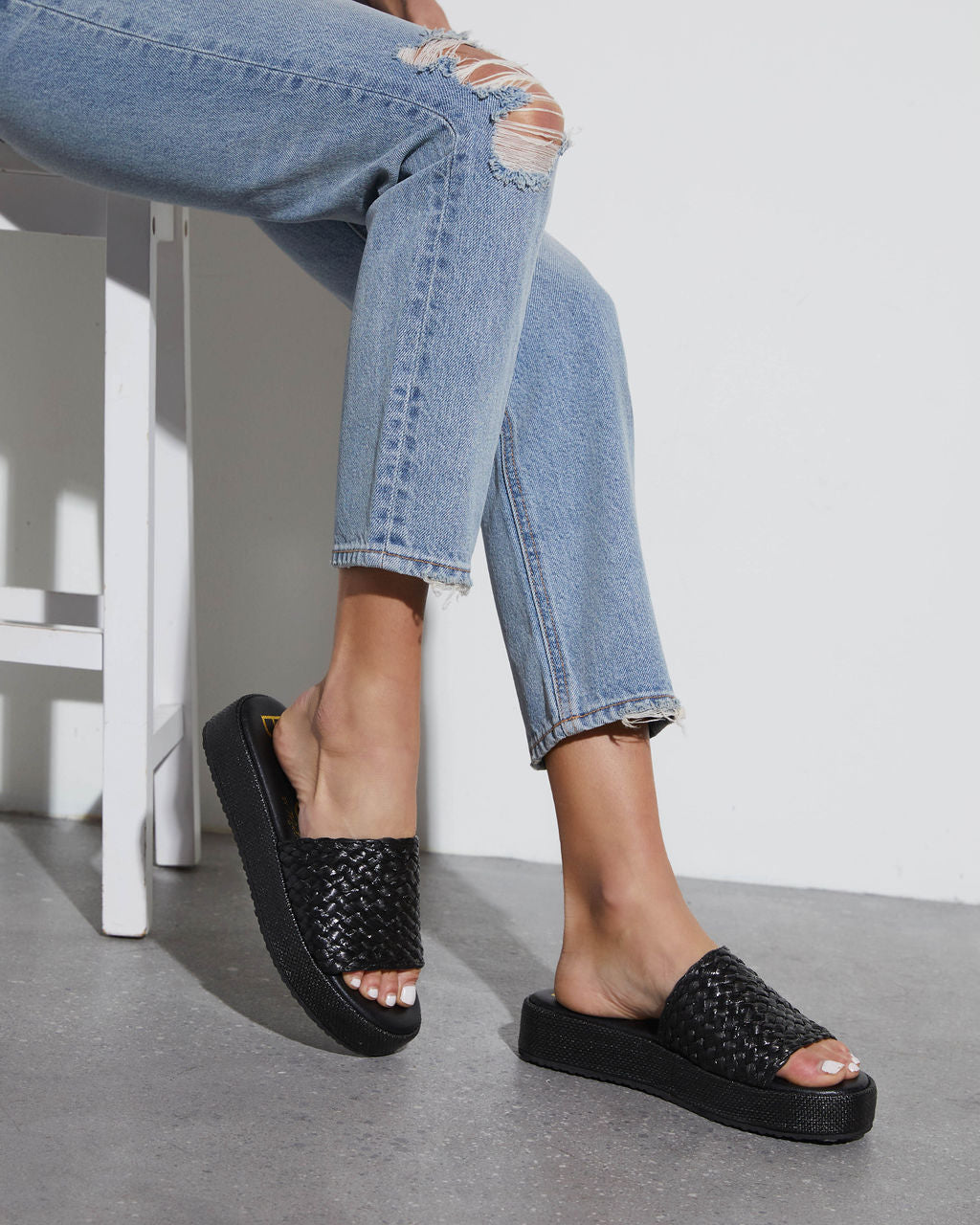 {product_title} - {shop_name}