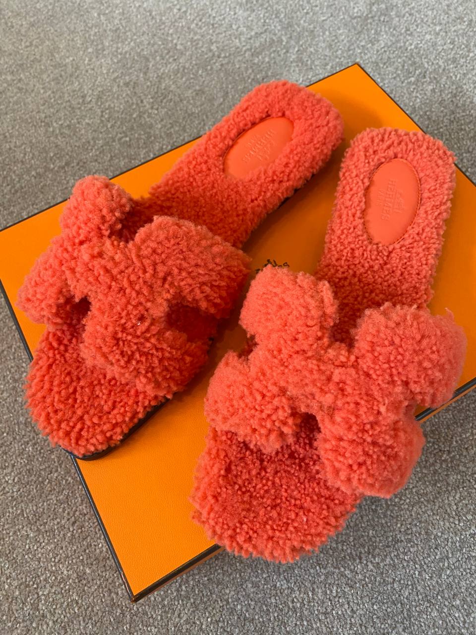 Hermes Teddy orange Oran woolskin sandals、mySite、garminoutage.com