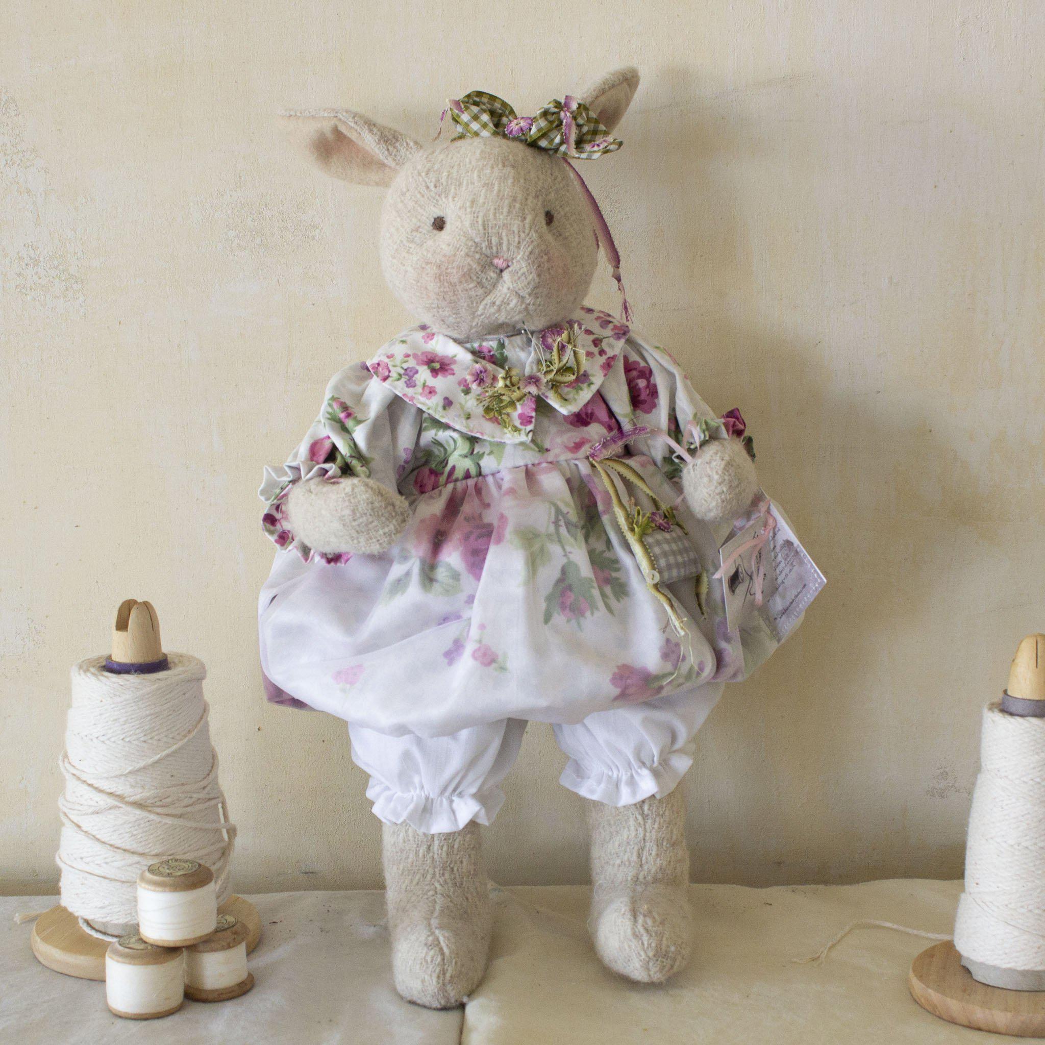 RETIRED - Hutch Studio - Rosey Posey - One Of A Kind Bunny、mySite、g9winljtr