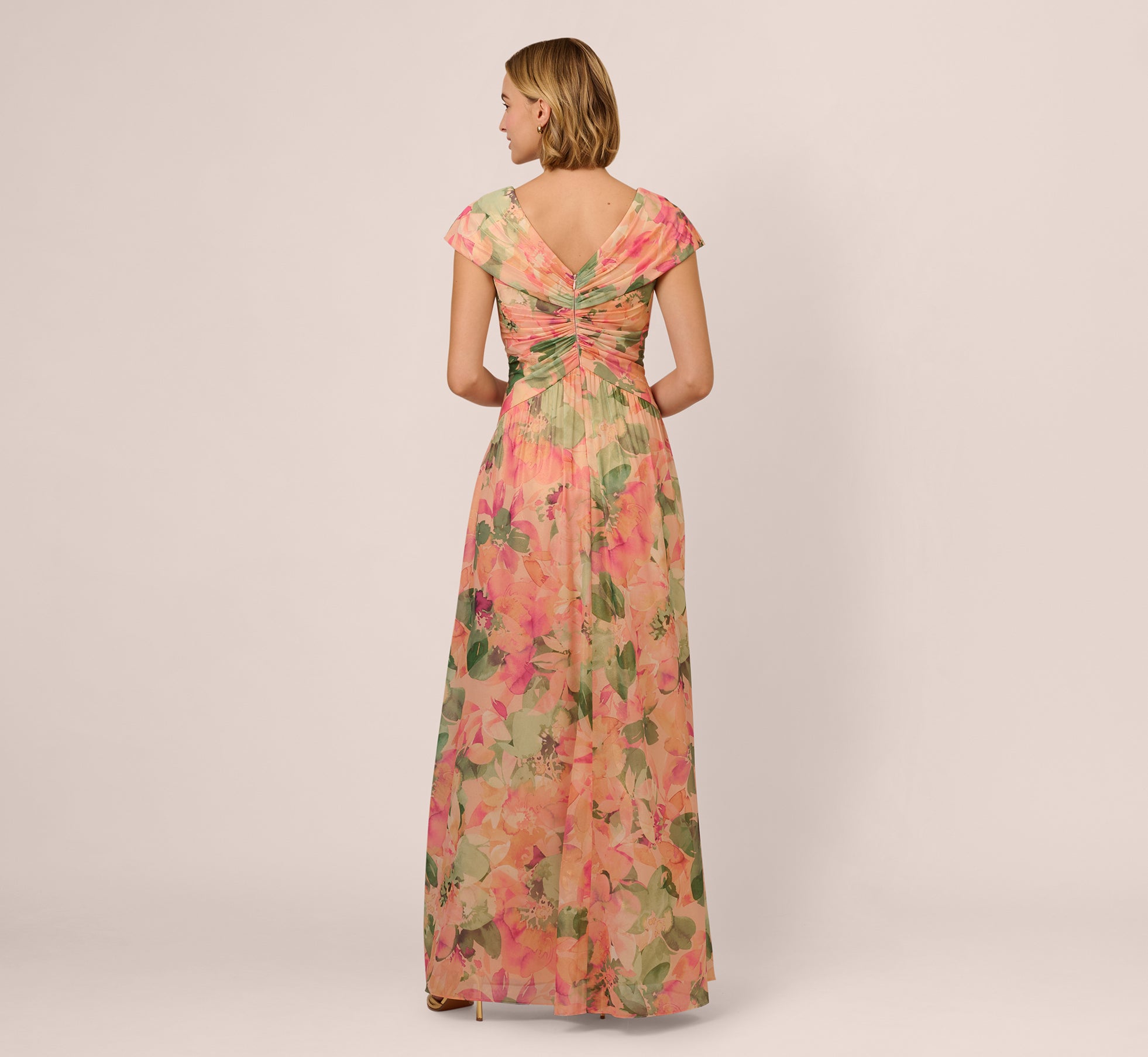 Printed Front Twist Gown In Blush Multi、mySite、solidvoid