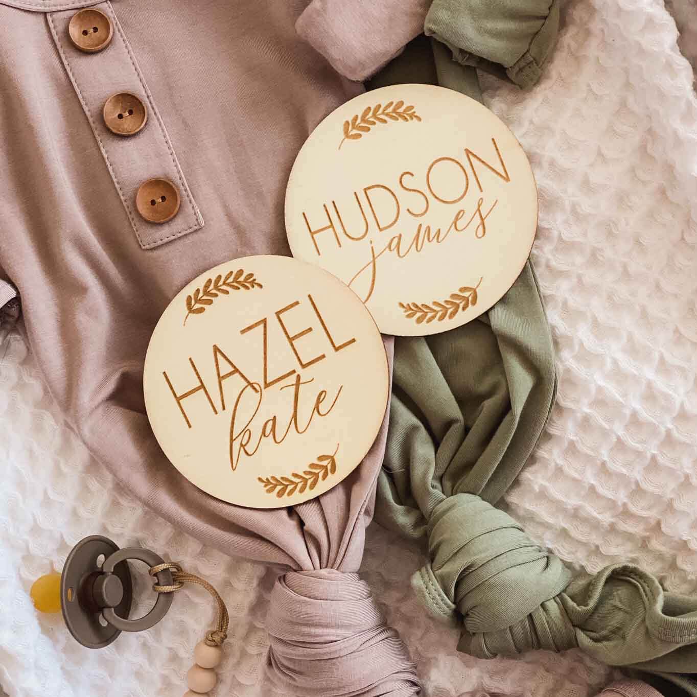  Personalized Baby Name Wood Announcement | Double Leaf、mySite、layawaytickets