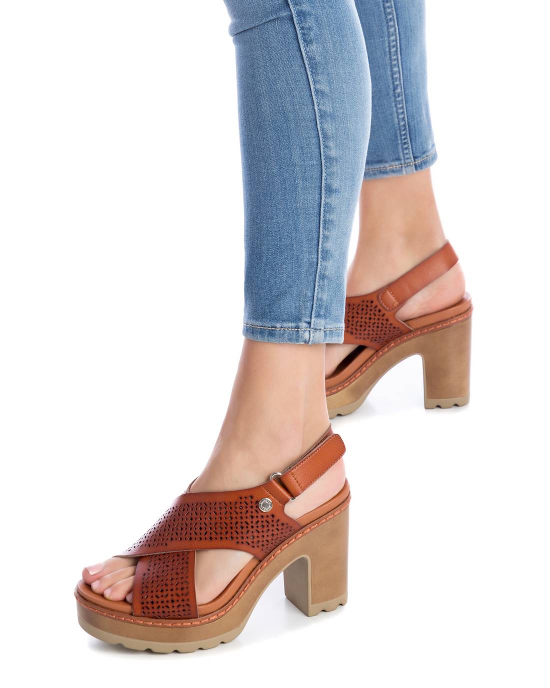 SANDALIA DE MUJER REFRESH 17077805、mySite、gtrtttuynbv