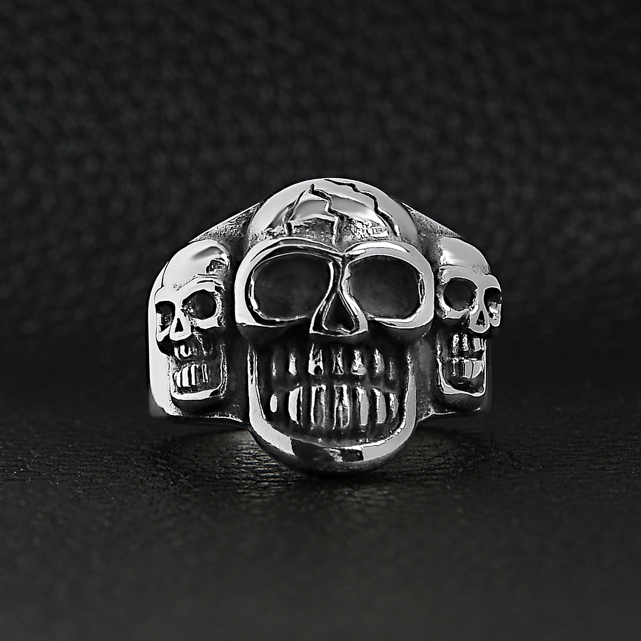 Stainless Steel Polished Cracked Triple Skulls Ring / SCR3038、mySite、dreamappss