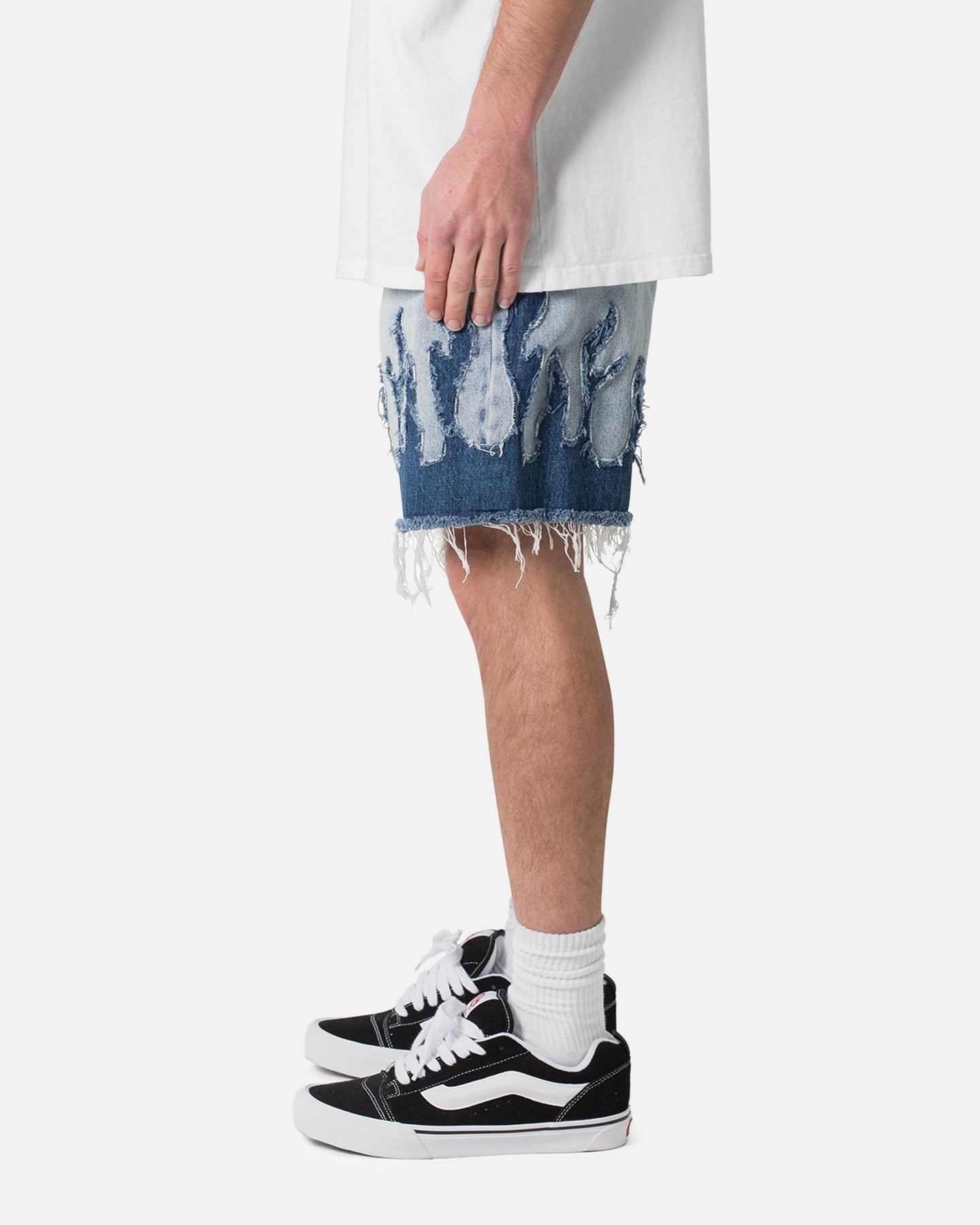 {product_title} - {shop_name}