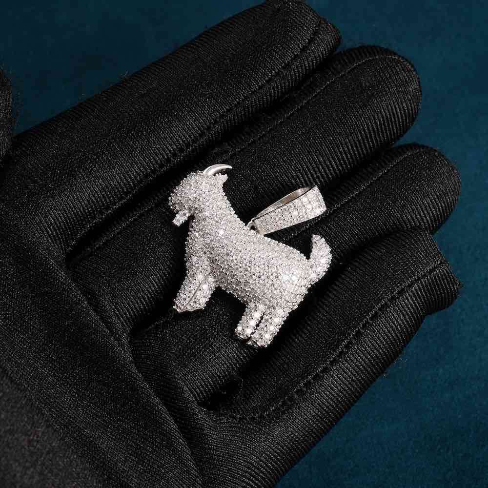 Moissanite GOAT Pendant 14K Gold、mySite、hinf8tx79