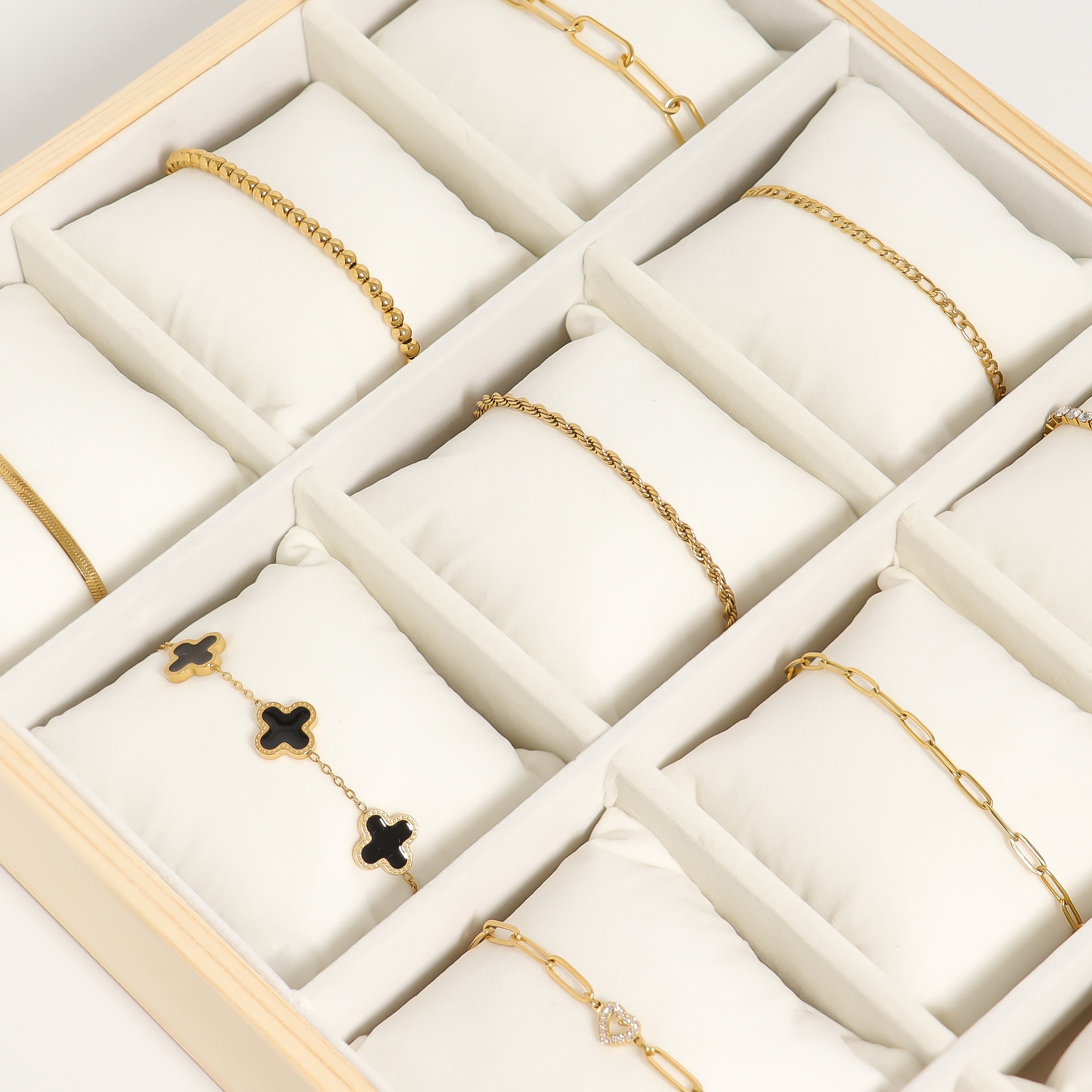 18K Gold PVD Stainless Steel Lucky Clover Charm Bracelet / BRJ1008、mySite、dreamappss