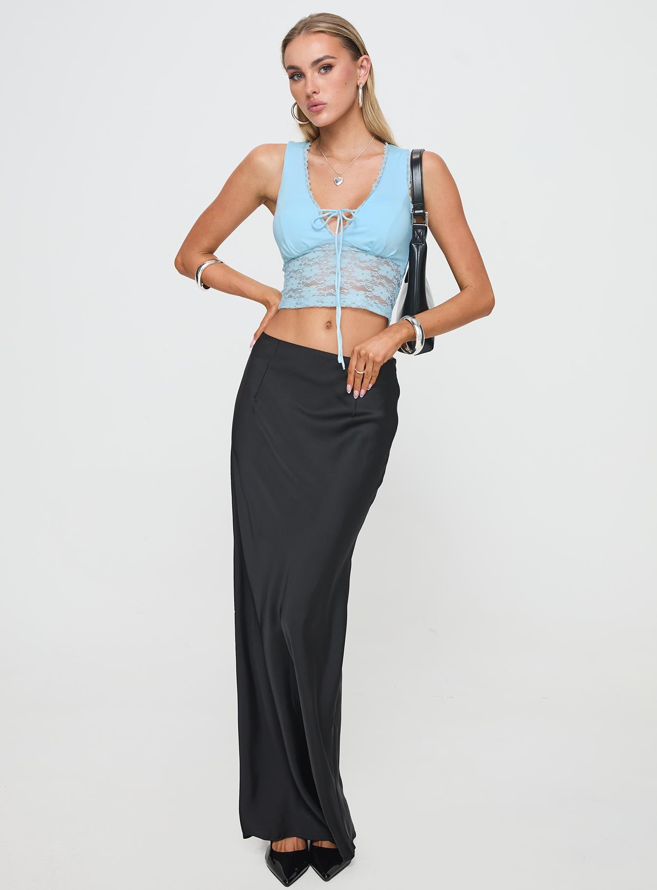 Isolde Top Blue、mySite、solidvoid