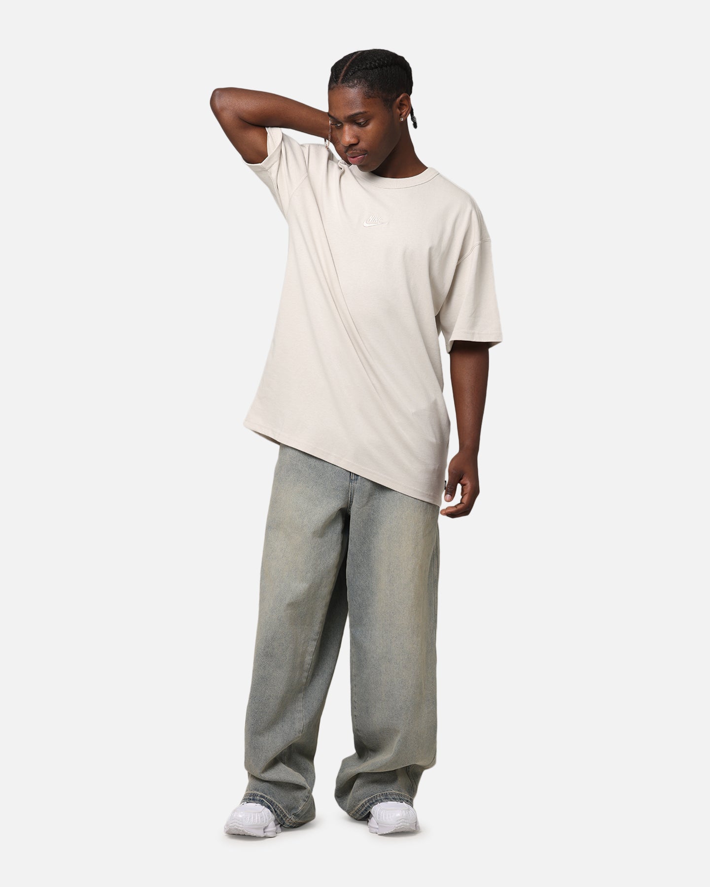 {product_title} - {shop_name}