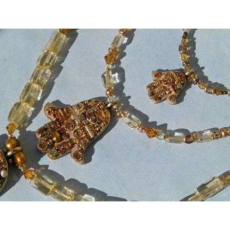 Michal Golan Crystal & Topaz Hamsa Necklace、mySite、topwebapps