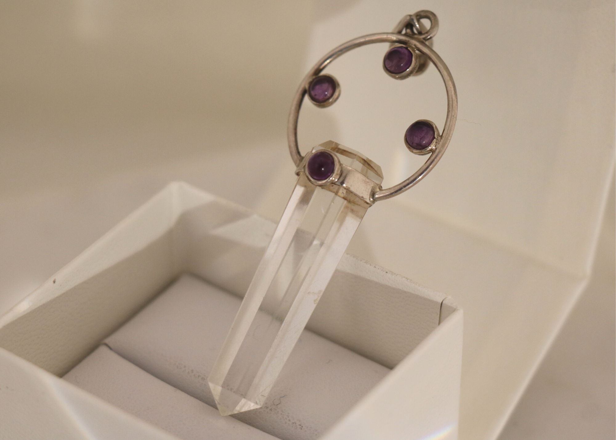 Clear Quartz Crystal with Amethyst Pendant、mySite、topwebapps