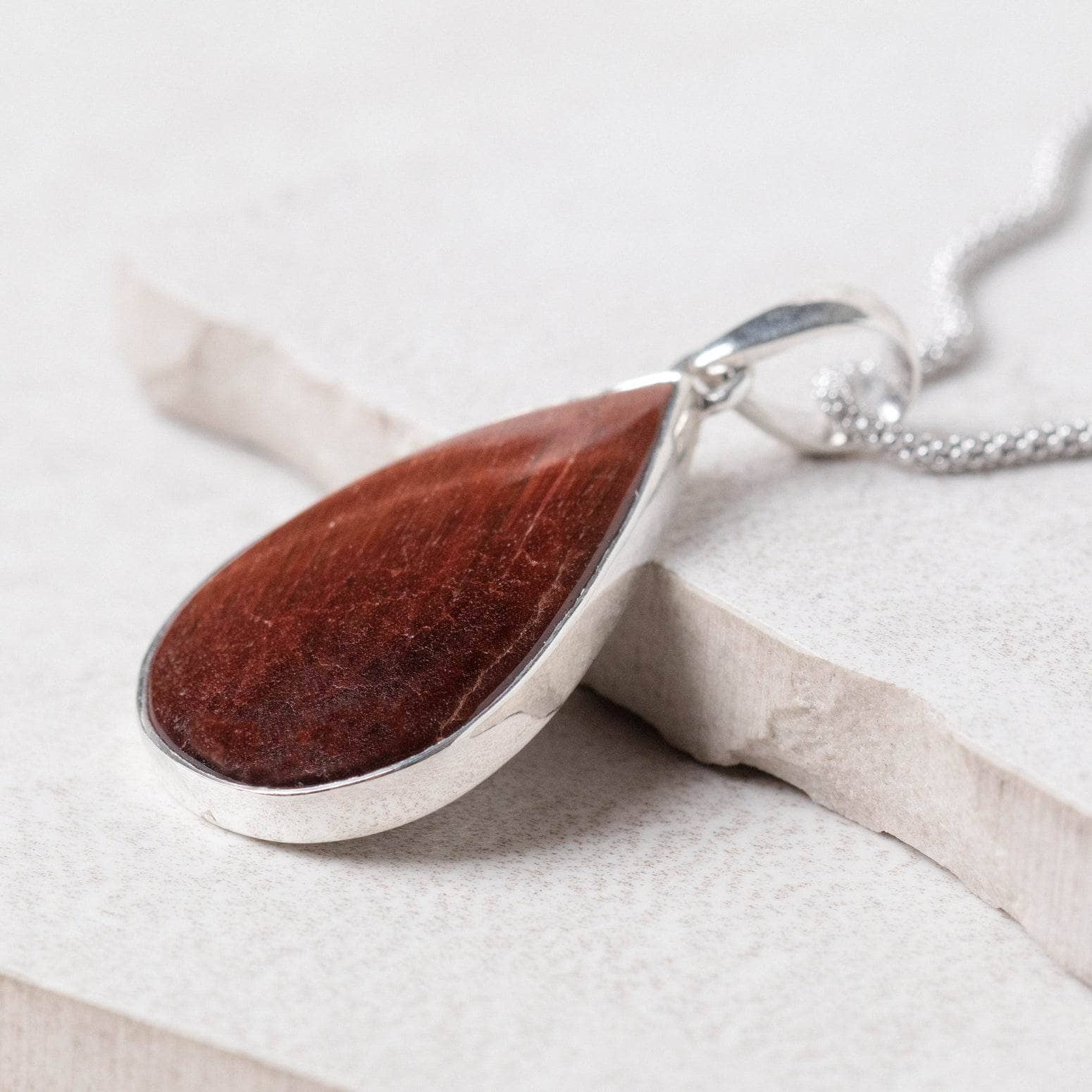 Red Tiger Eye Teardrop Pendant Necklace、mySite、hinf8tx79