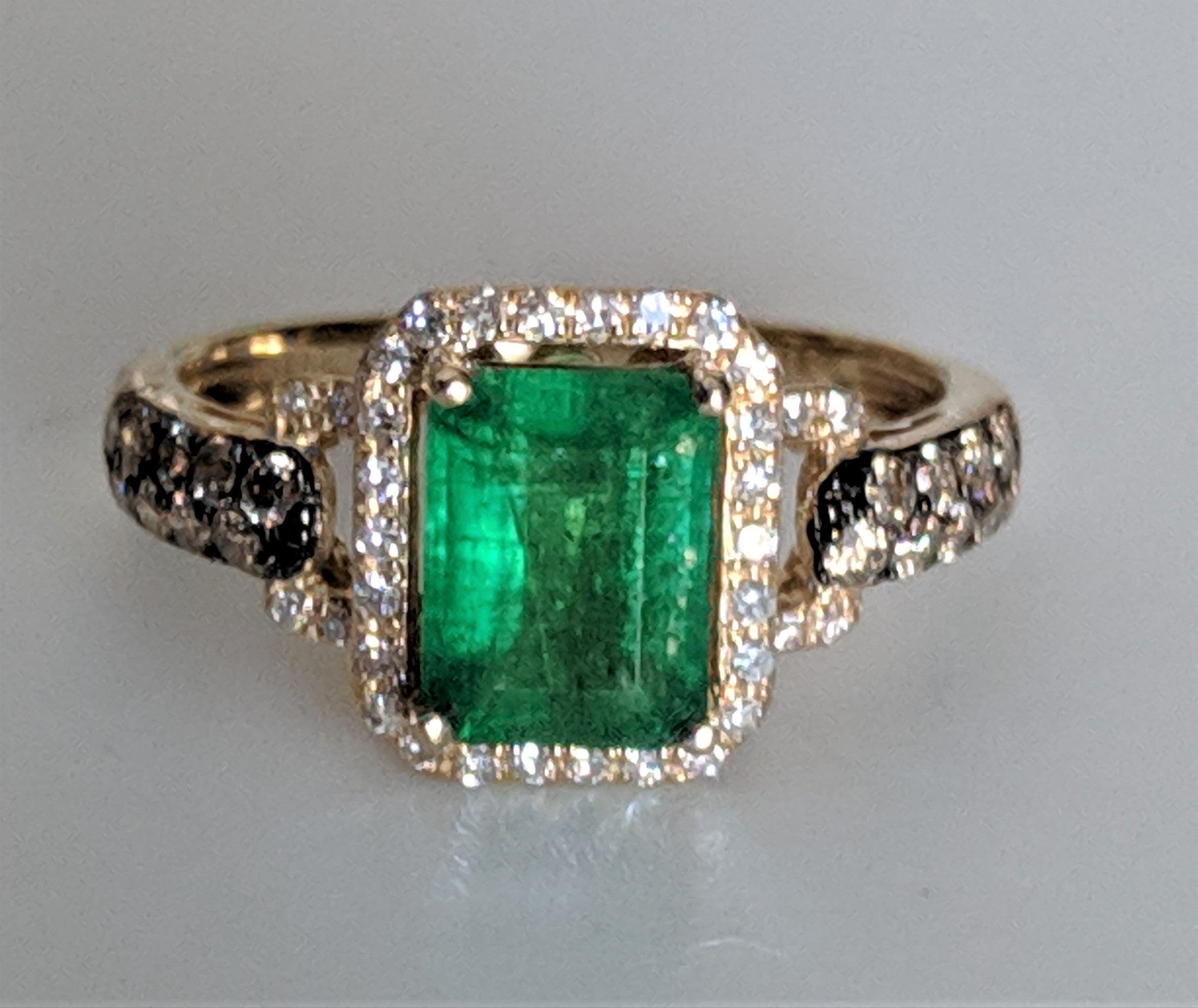Effy Genuine Emerald and Diamond Halo Ring 14K Gold-Pre-owned、mySite、g9winljtr