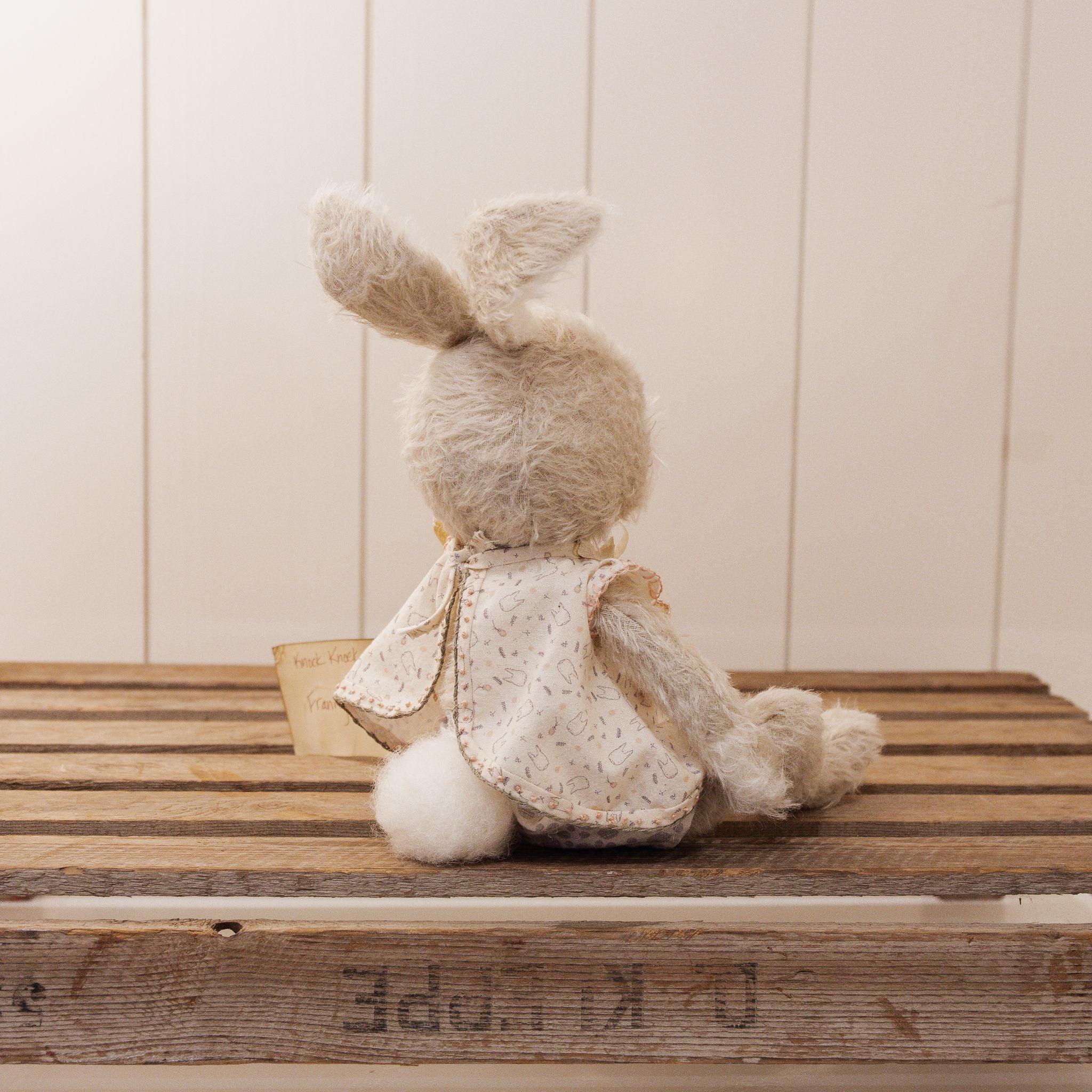 RETIRED Hutch Studio - Franny FunBun - Hand-Crafted Sparse Mohair Cream Bunny、mySite、g9winljtr