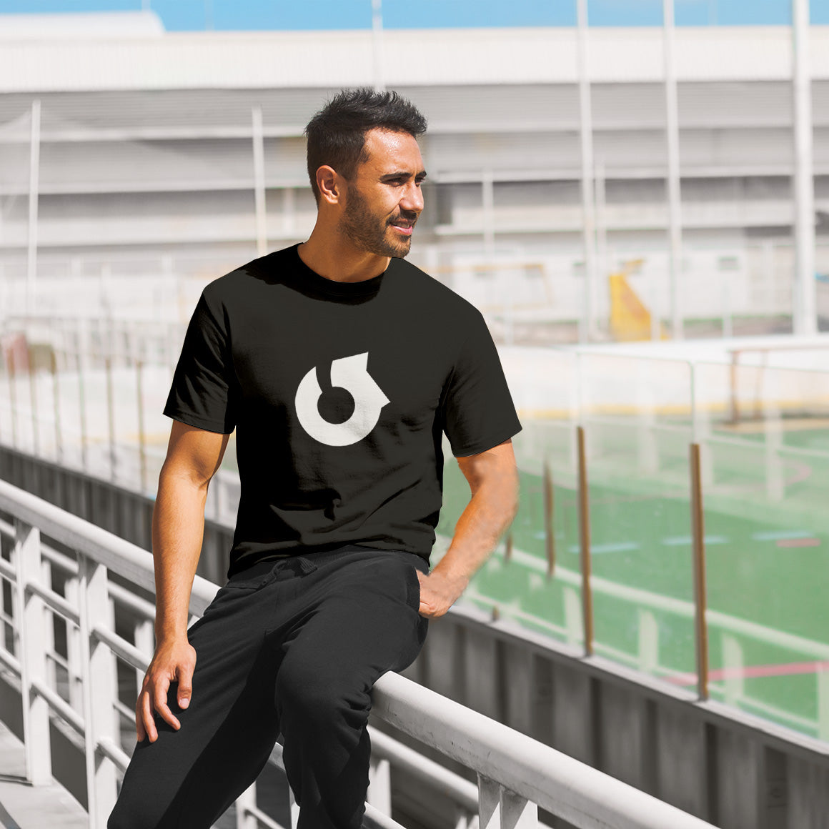  Headphone Zone Insignia T-Shirt、mySite、merchandisen