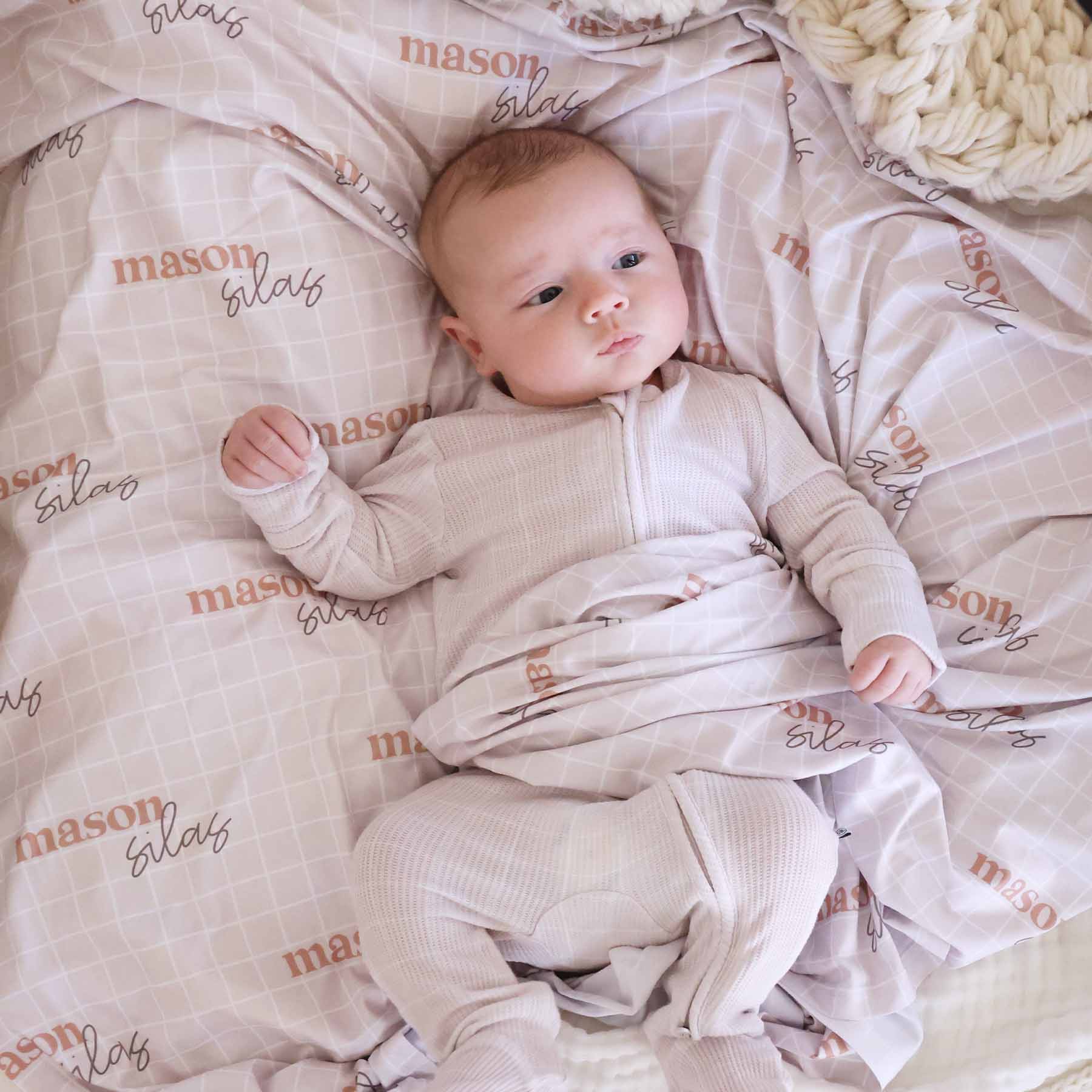  Sloane's Squares Personalized Swaddle Blanket、mySite、layawaytickets