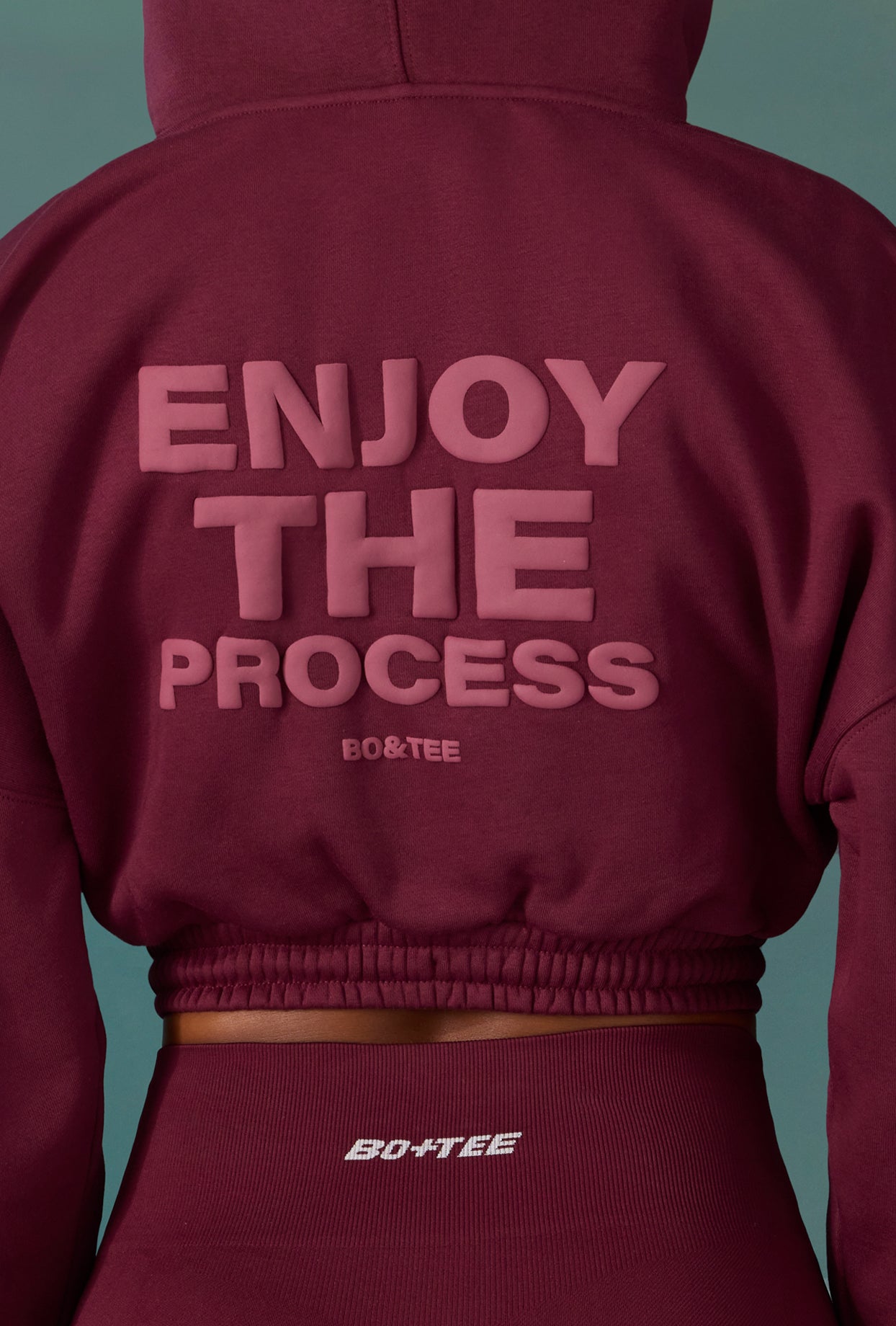 Cropped Drawstring Hooded Sweatshirt in Plum、mySite、solidvoid