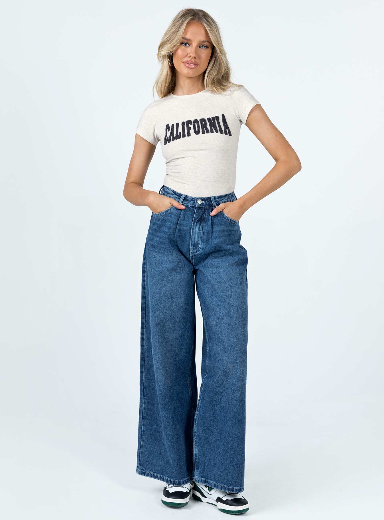 Destination California Tee Grey Lower Impact、mySite、solidvoid