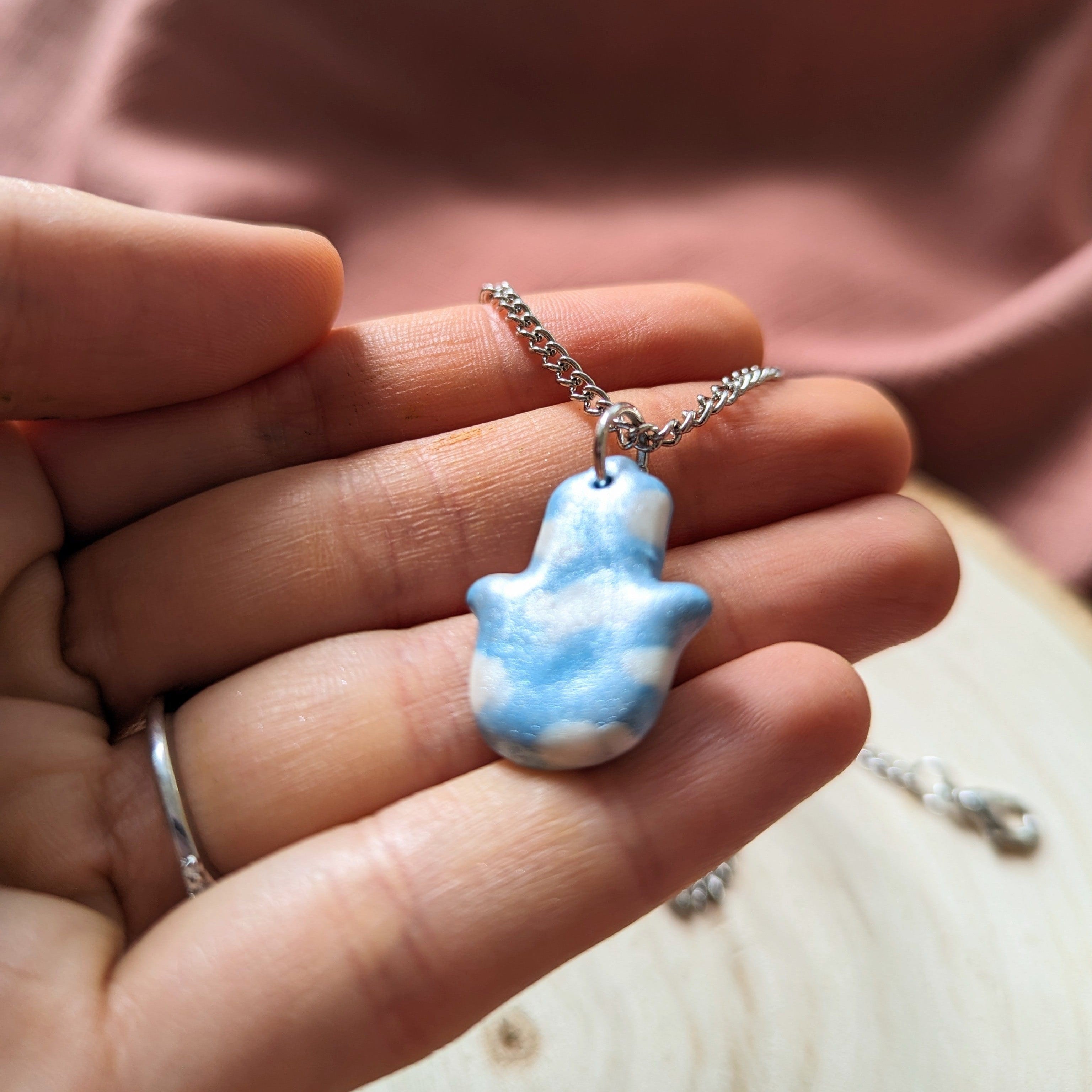 Shamayim Sky Protection Hamsa Necklace、mySite、topwebapps