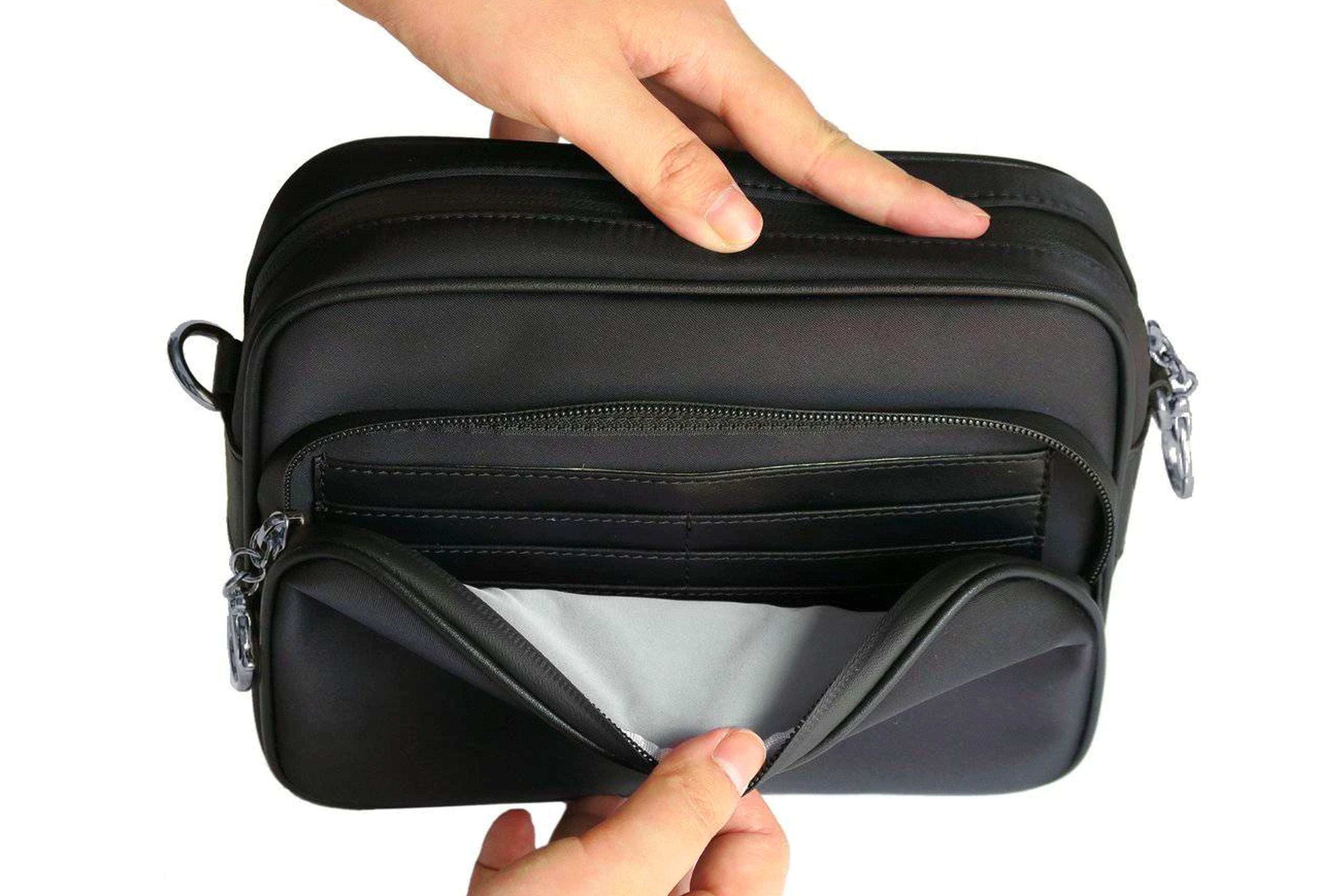 Crissy Full Crossbody with Classic Clasps Strap、mySite、garagedoors4me