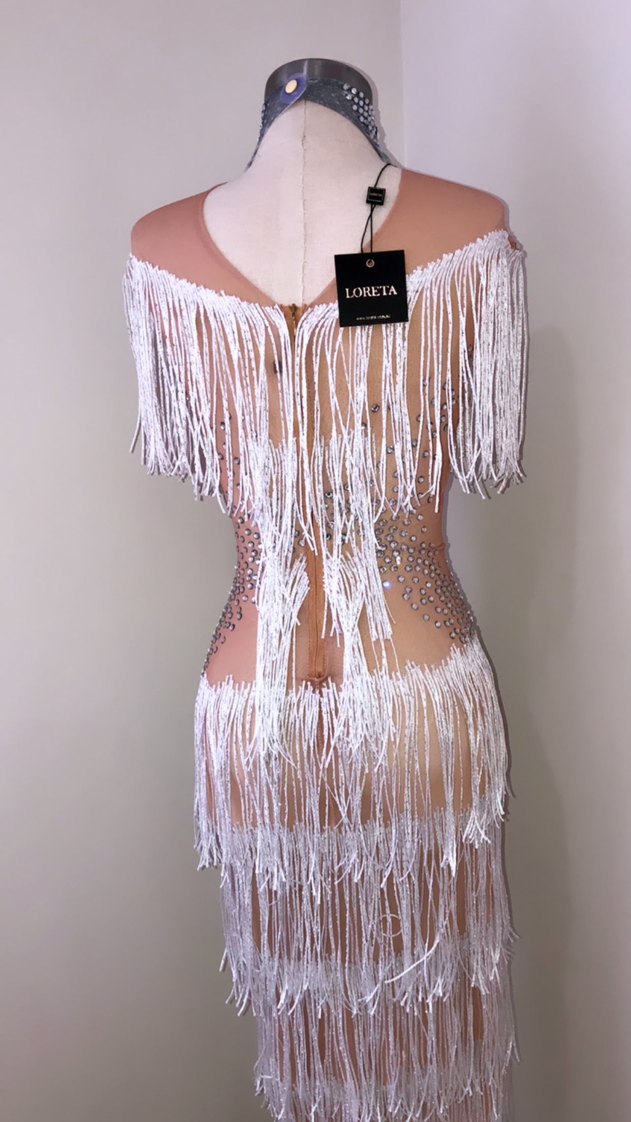 {product_title} - {shop_name}